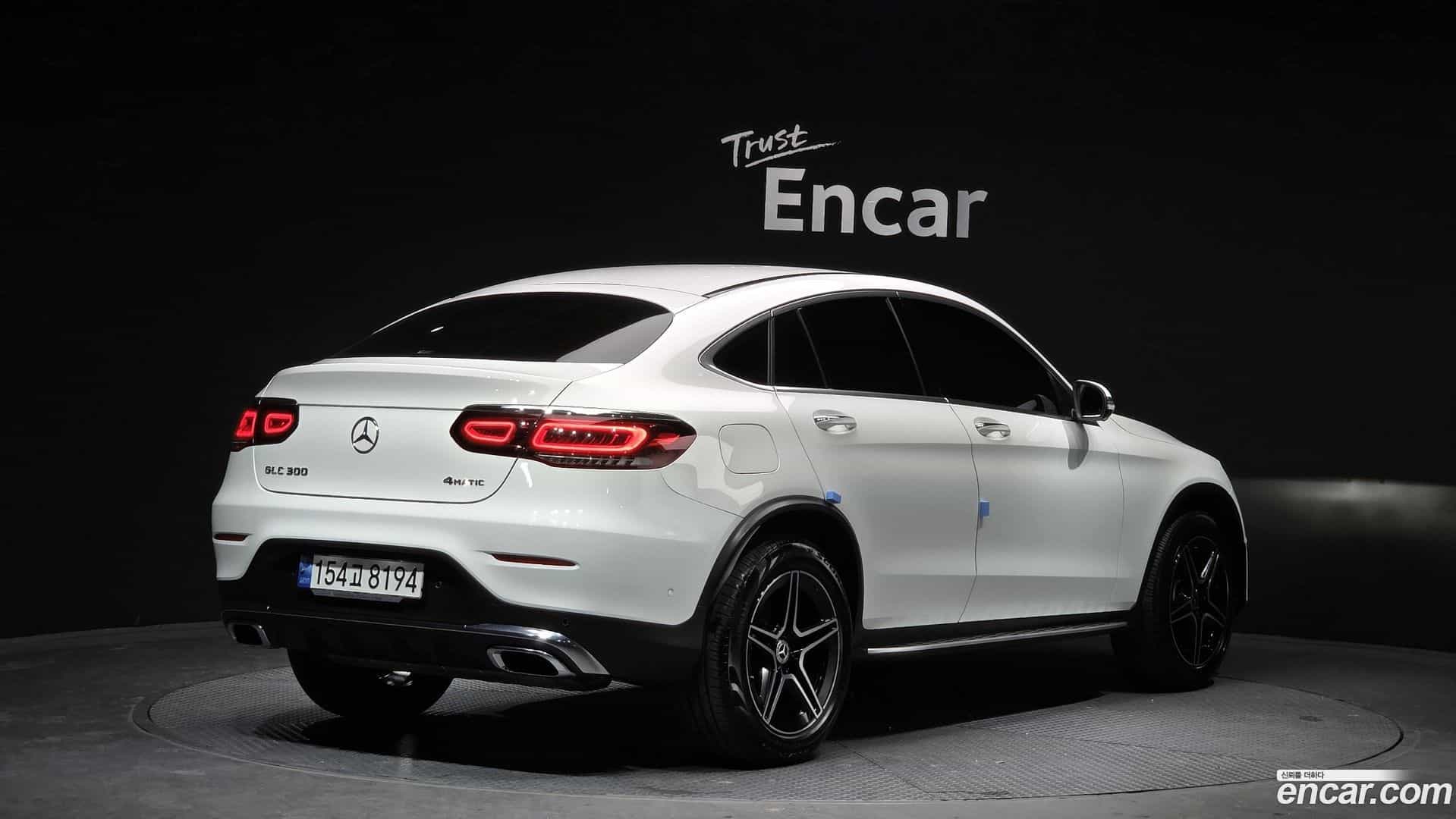 GLC-Class Mercedes-Benz 2023.0-OUTER-002