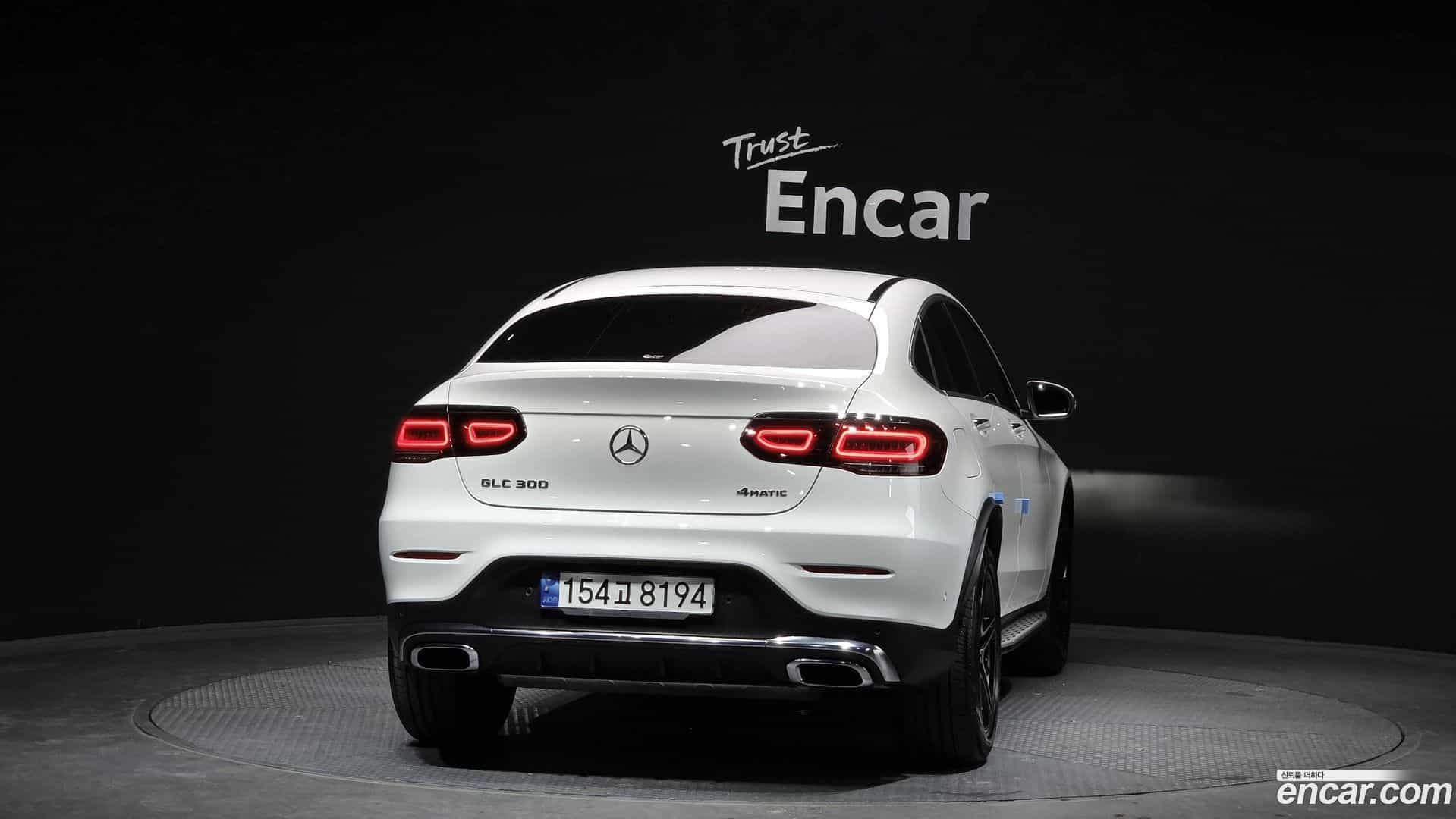 GLC-Class Mercedes-Benz 2023.0-OUTER-004