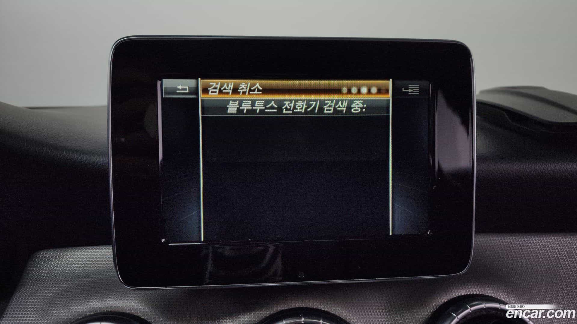 CLA-Class Mercedes-Benz 2016.11-OPTION-021