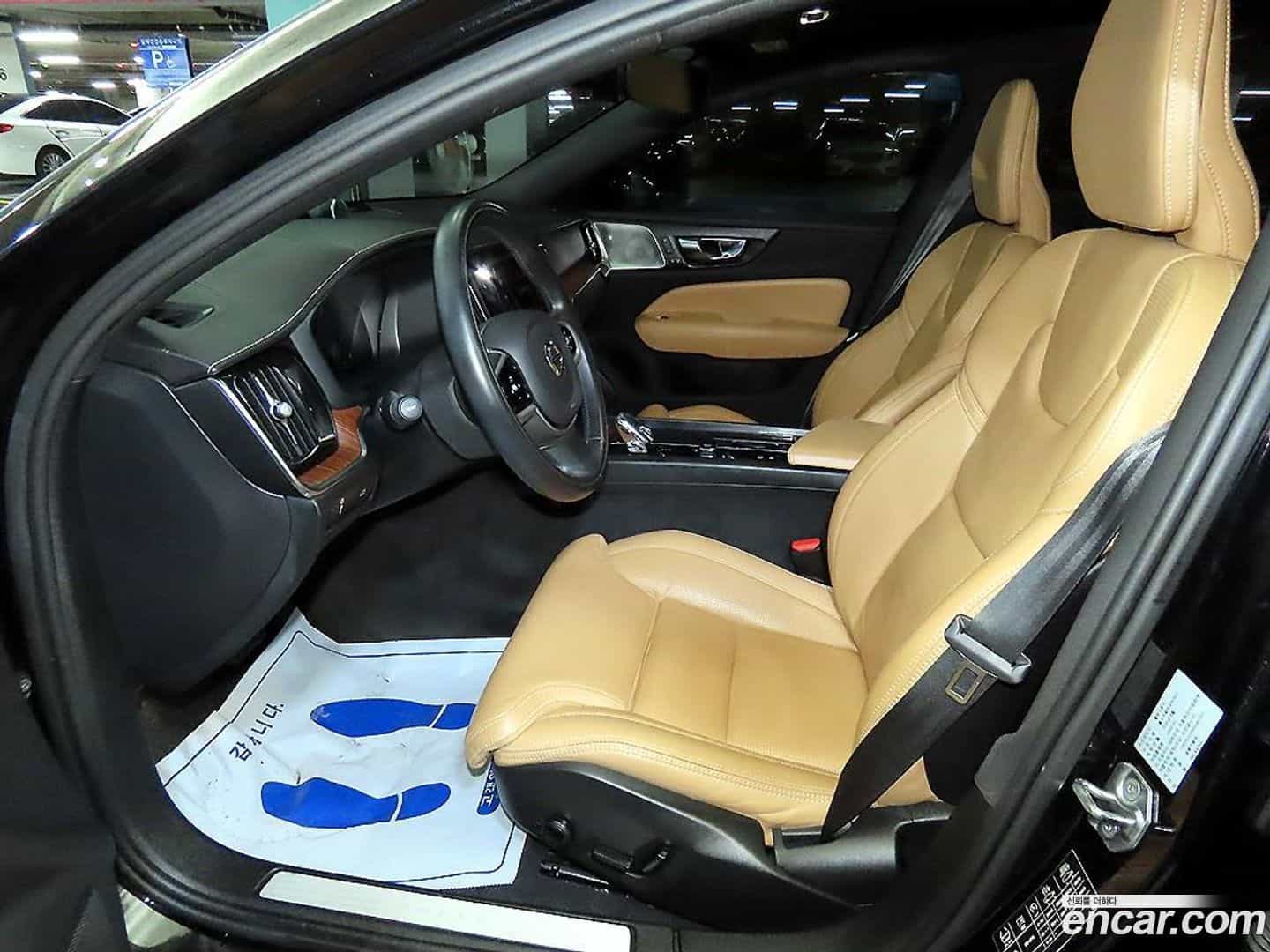 S60 Volvo 2020.10-INNER-006