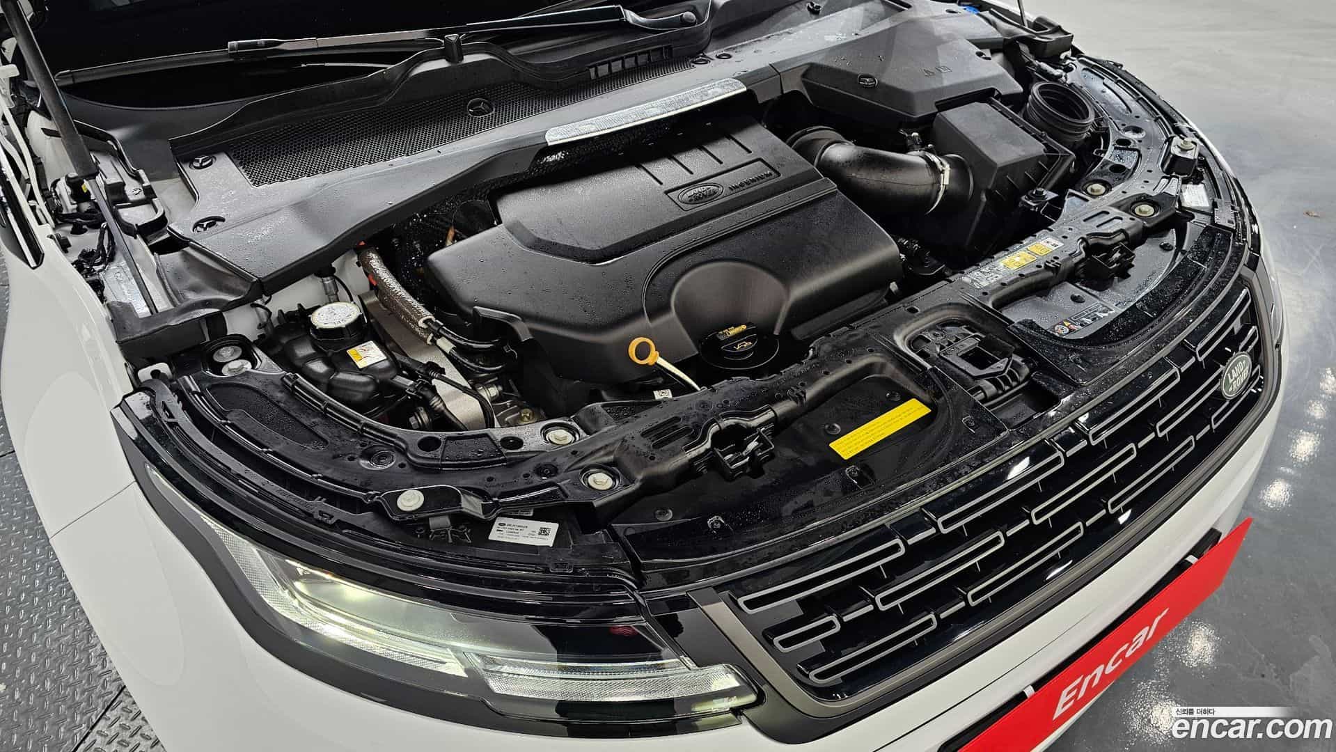 Range Rover Evoque Land Rover 2025.5-INNER-006