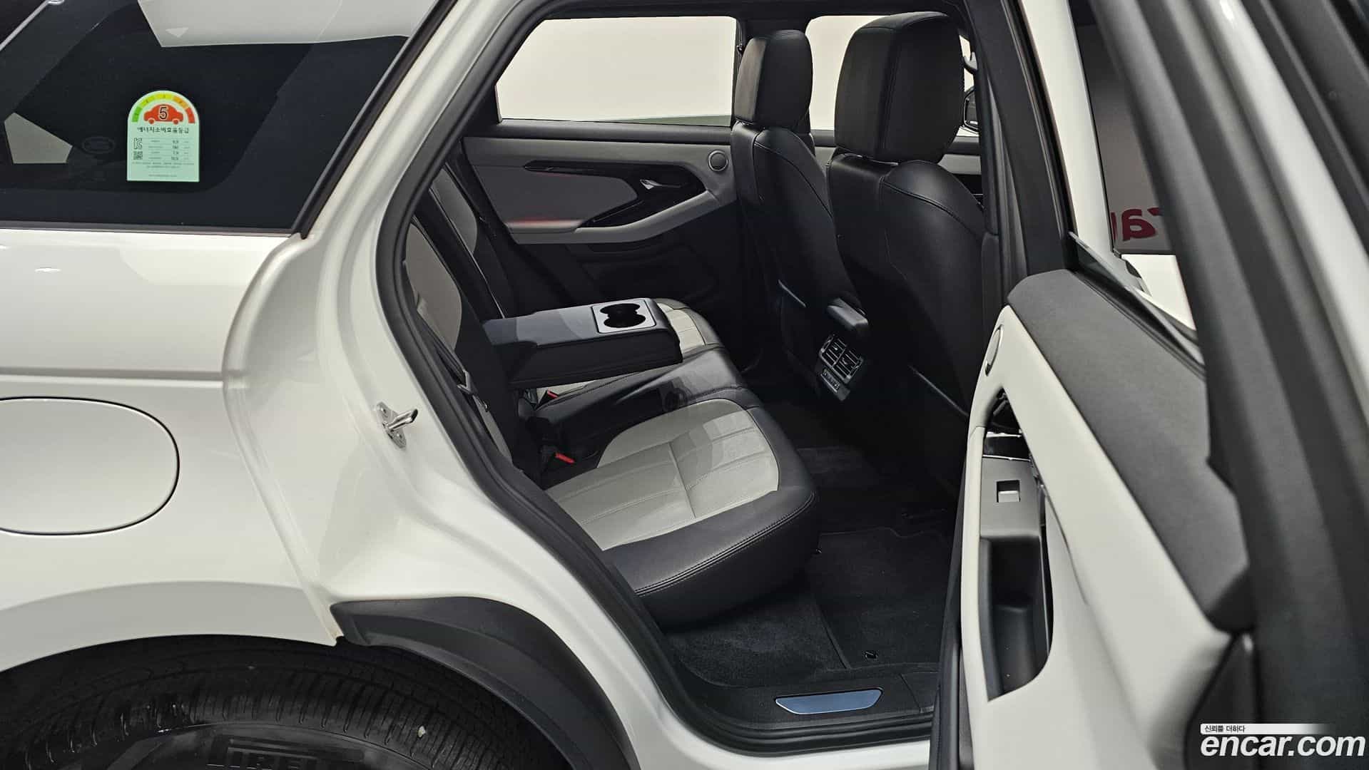 Range Rover Evoque Land Rover 2025.5-OPTION-016