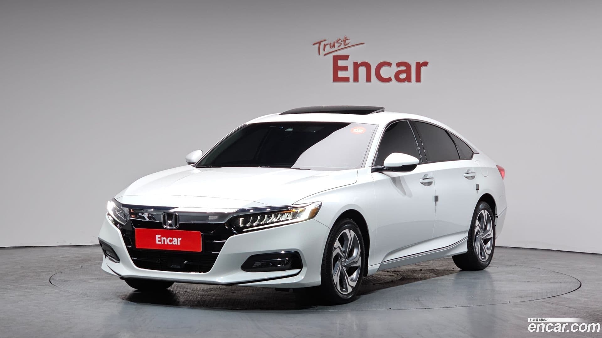 Main__Slider__Photo:Accord Honda 2019.2-0