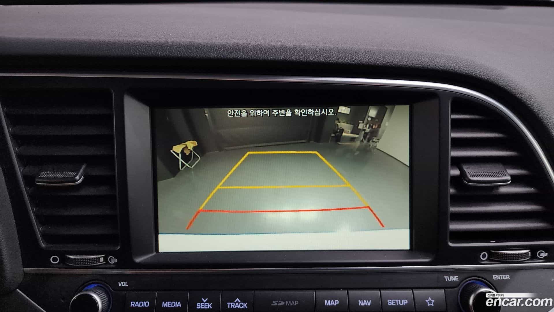 AVANTE Hyundai 2018.5-OPTION-022