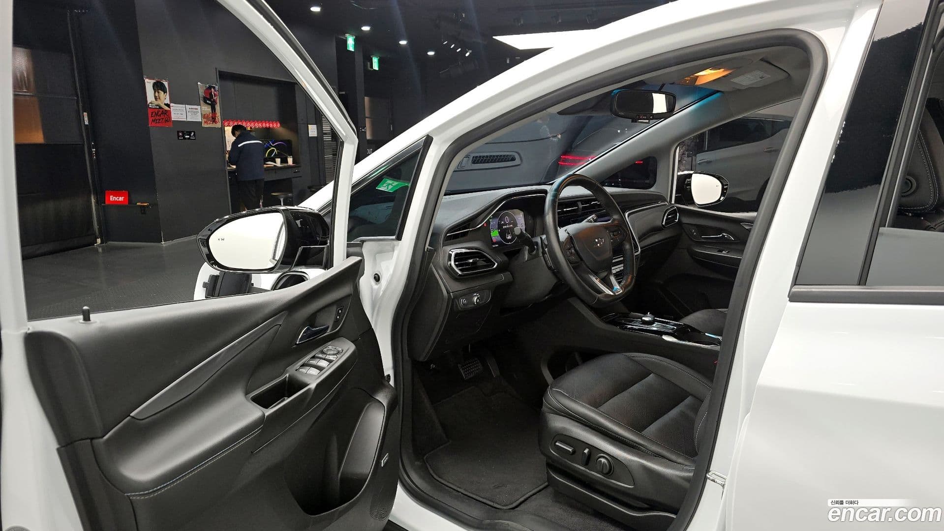 Main__Slider__Photo:Bolt EV Chevrolet 2022.9-9