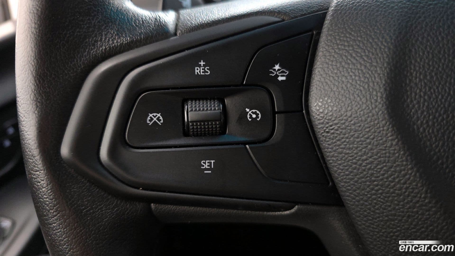 Main__Slider__Photo:Bolt EV Chevrolet 2022.9-16