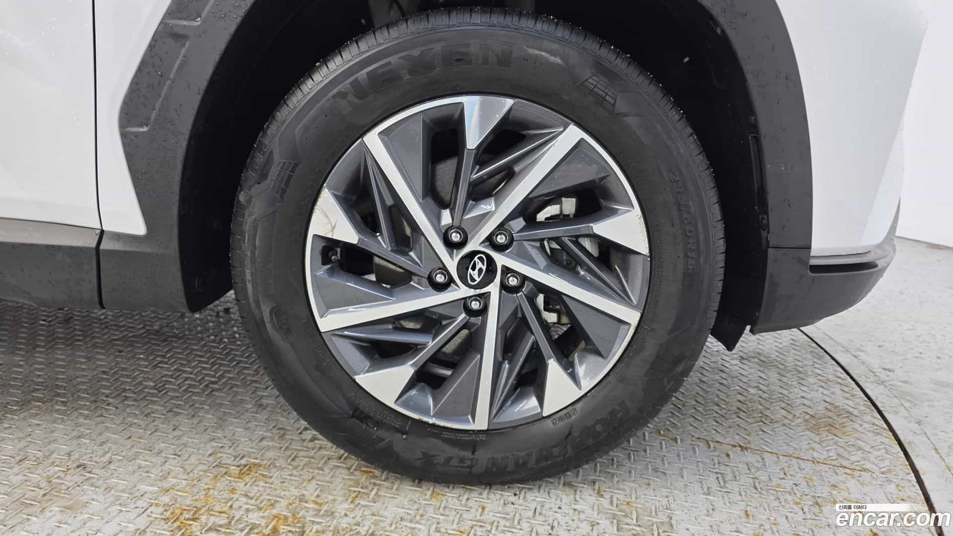 Tucson Hyundai 2022.1-OUTER-005