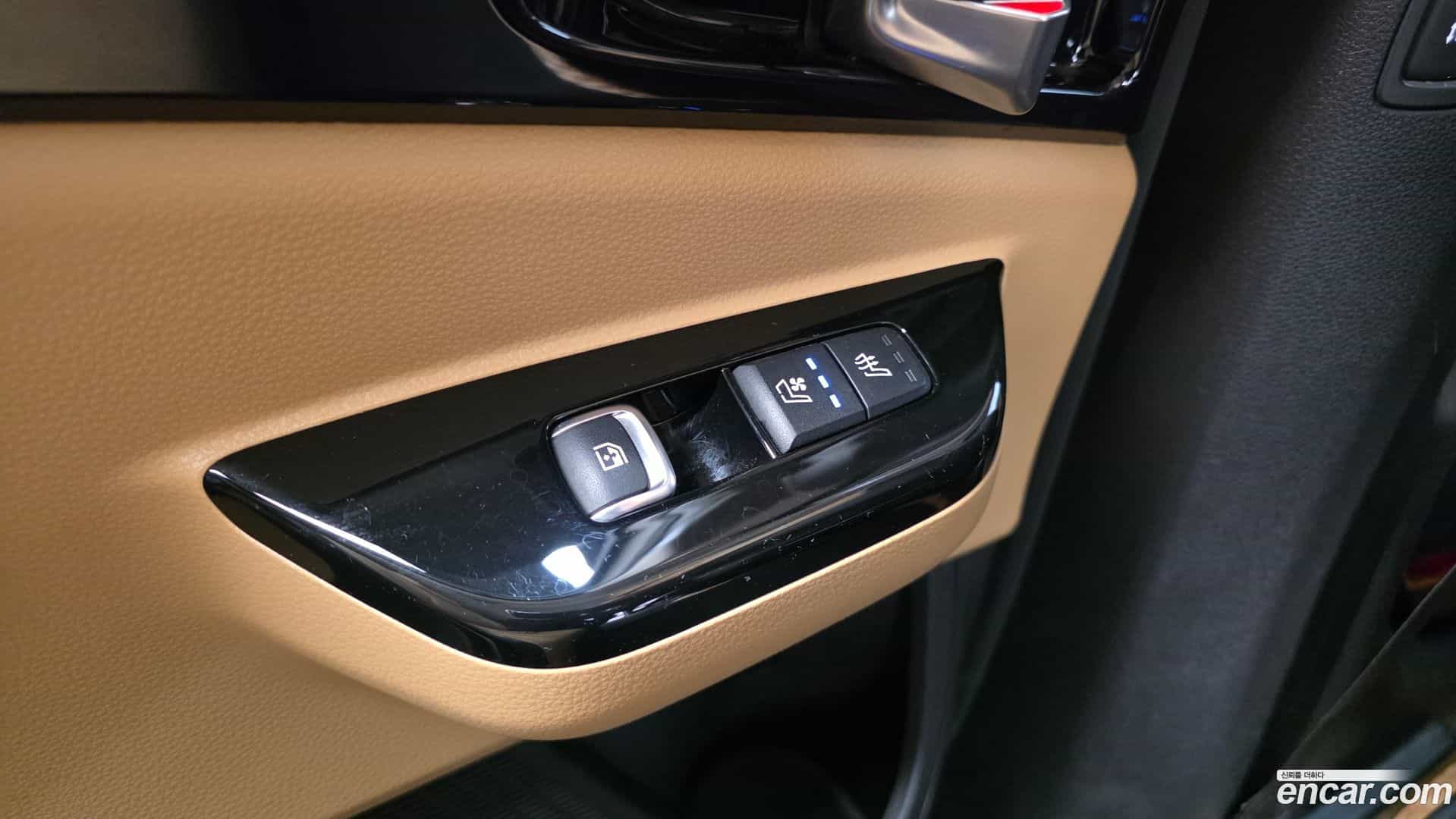 Canival Kia 2022.1-OPTION-023