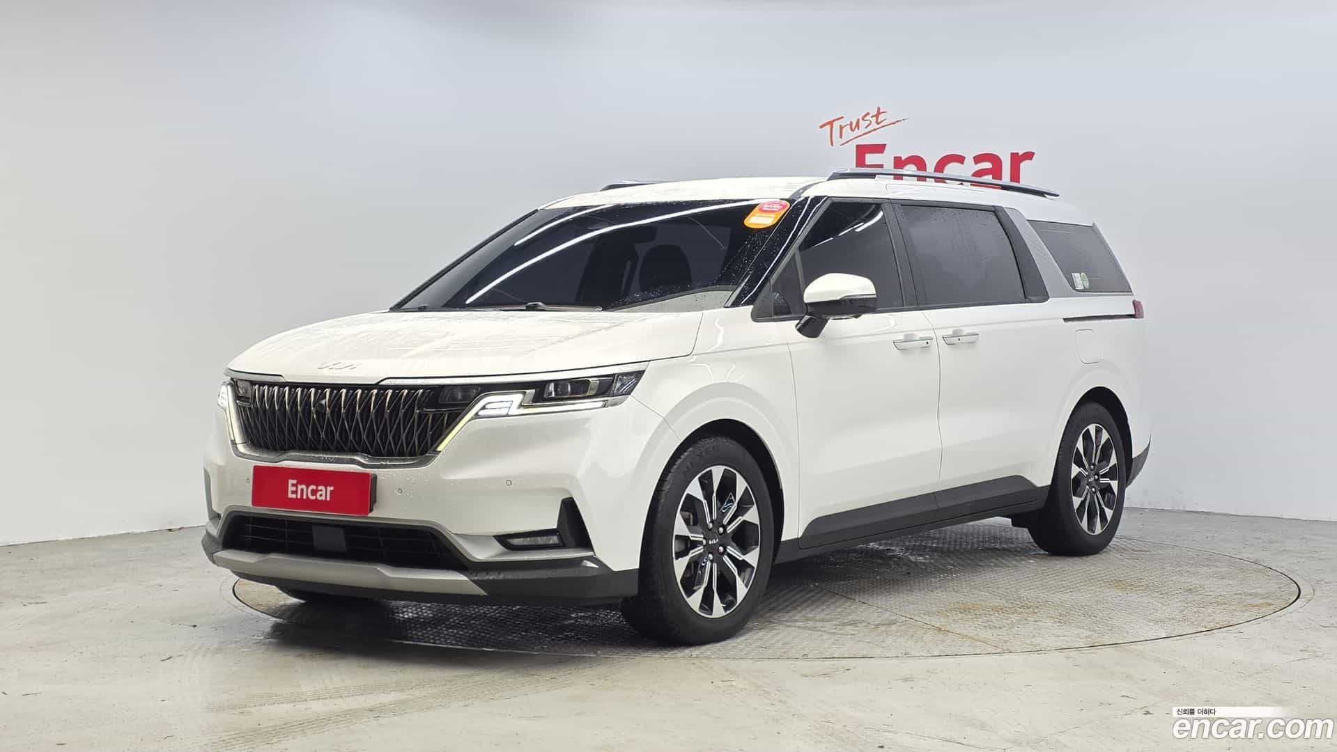 Canival Kia 2022.2-OUTER-001