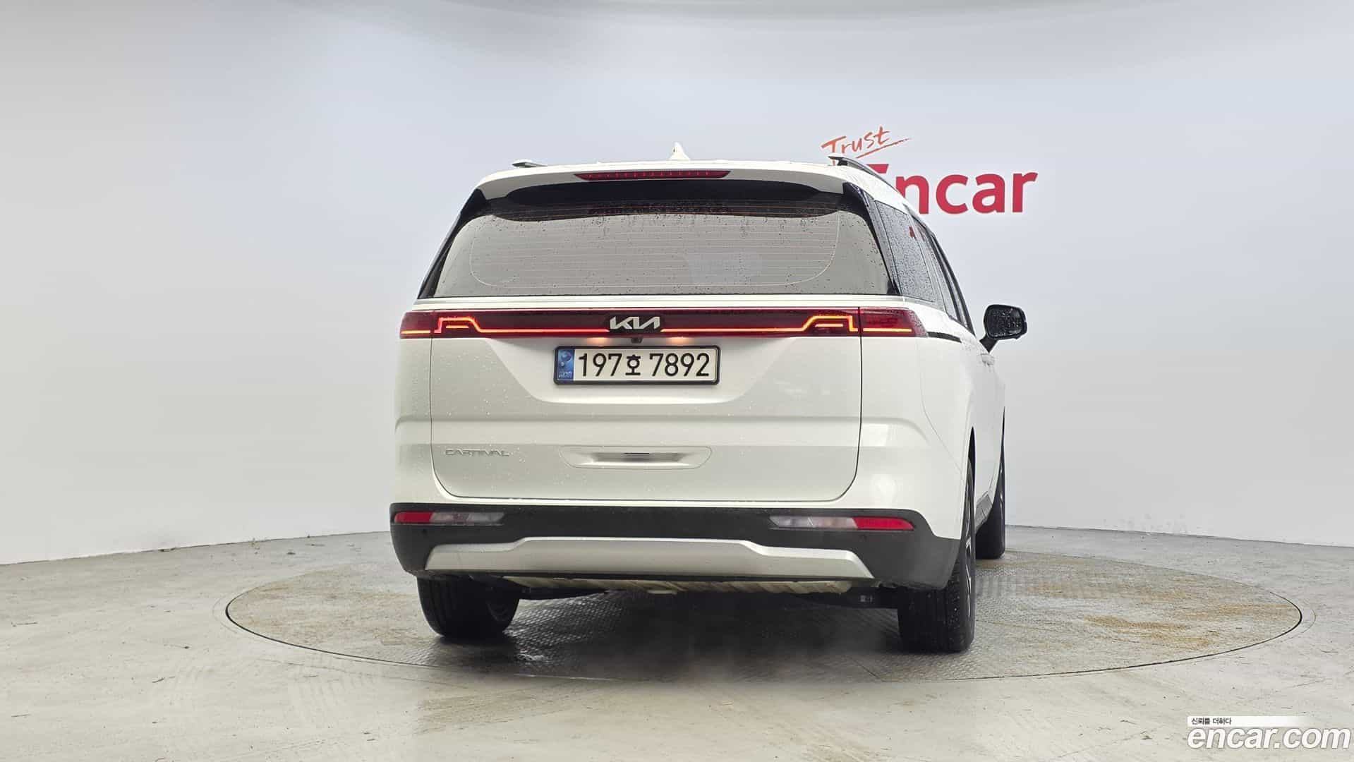 Canival Kia 2022.2-OUTER-004