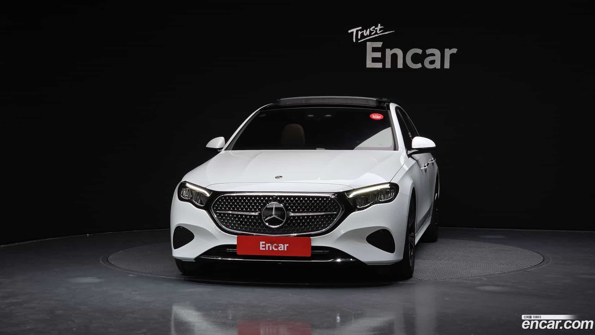 E-Class Mercedes-Benz 2025.3-OUTER-003