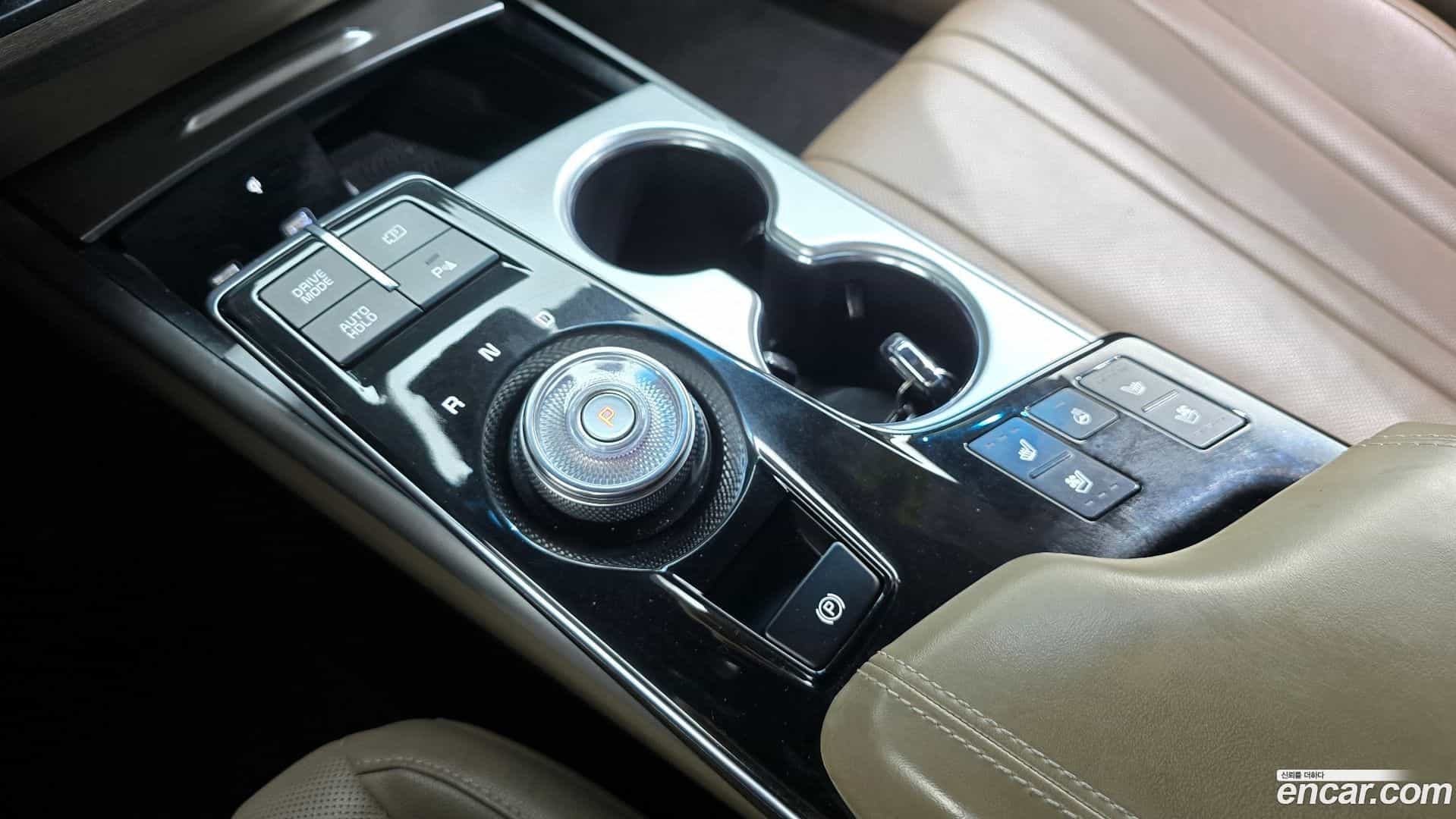 K8 Kia 2022.1-INNER-009
