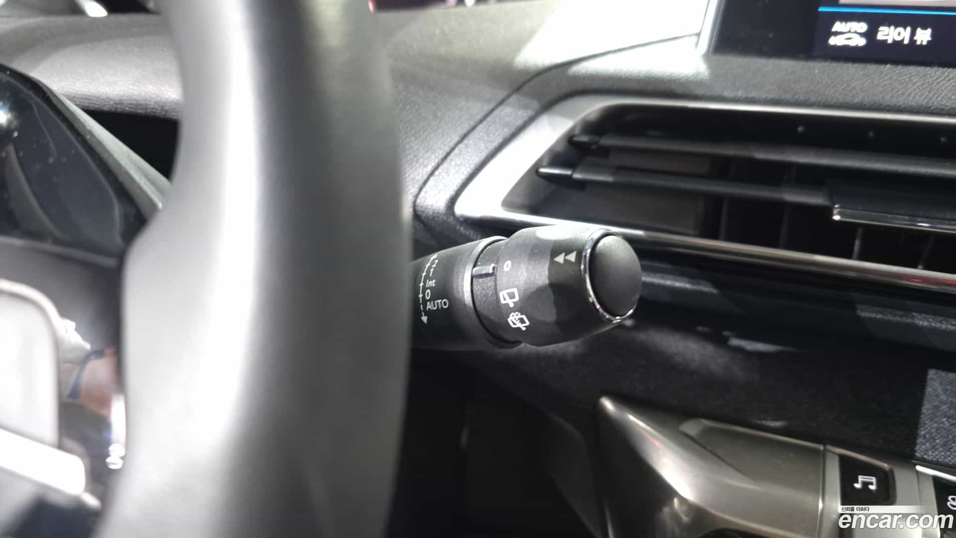 3008 Peugeot 2024.8-OPTION-017