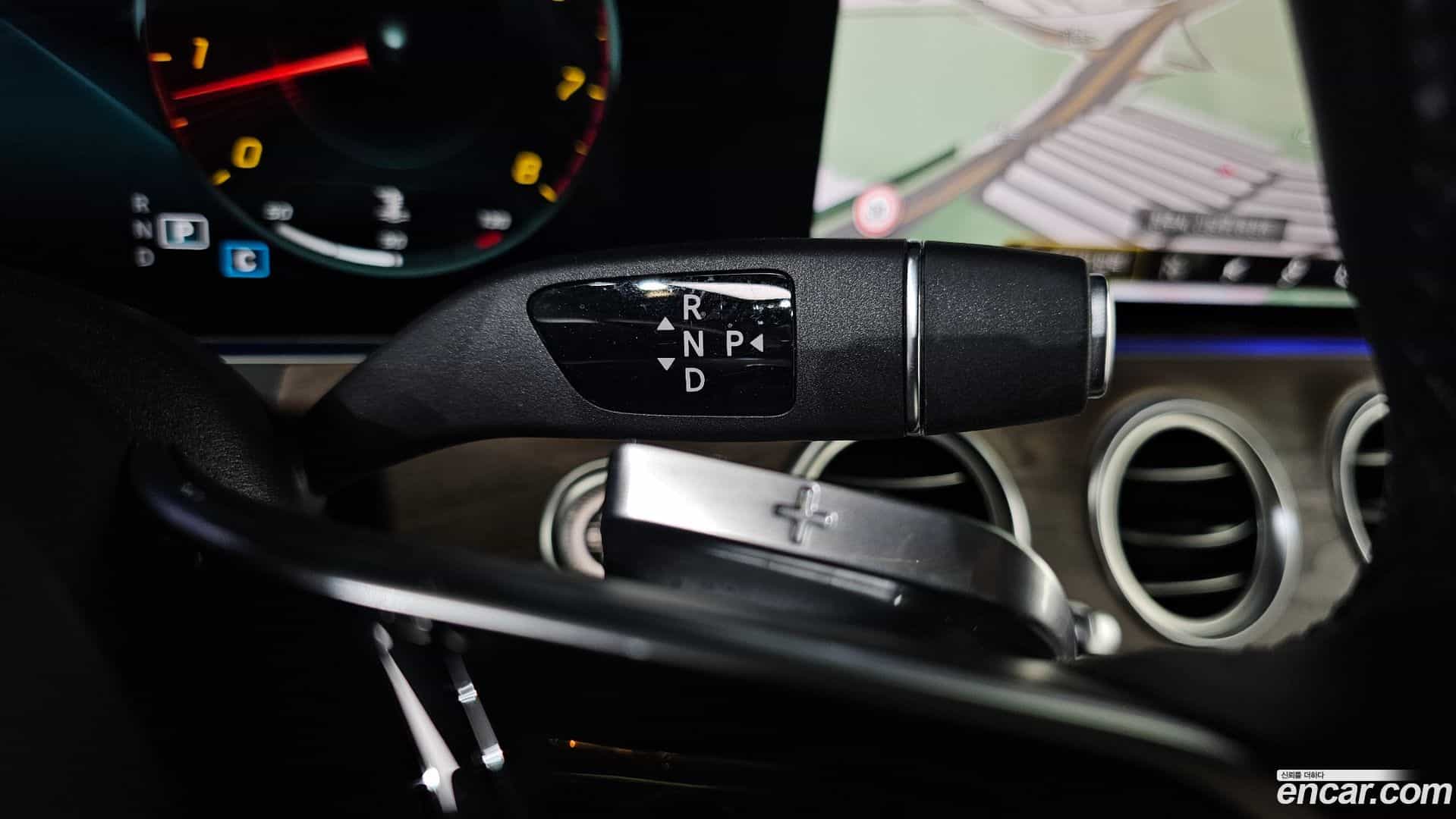 E-Class Mercedes-Benz 2022.11-INNER-009