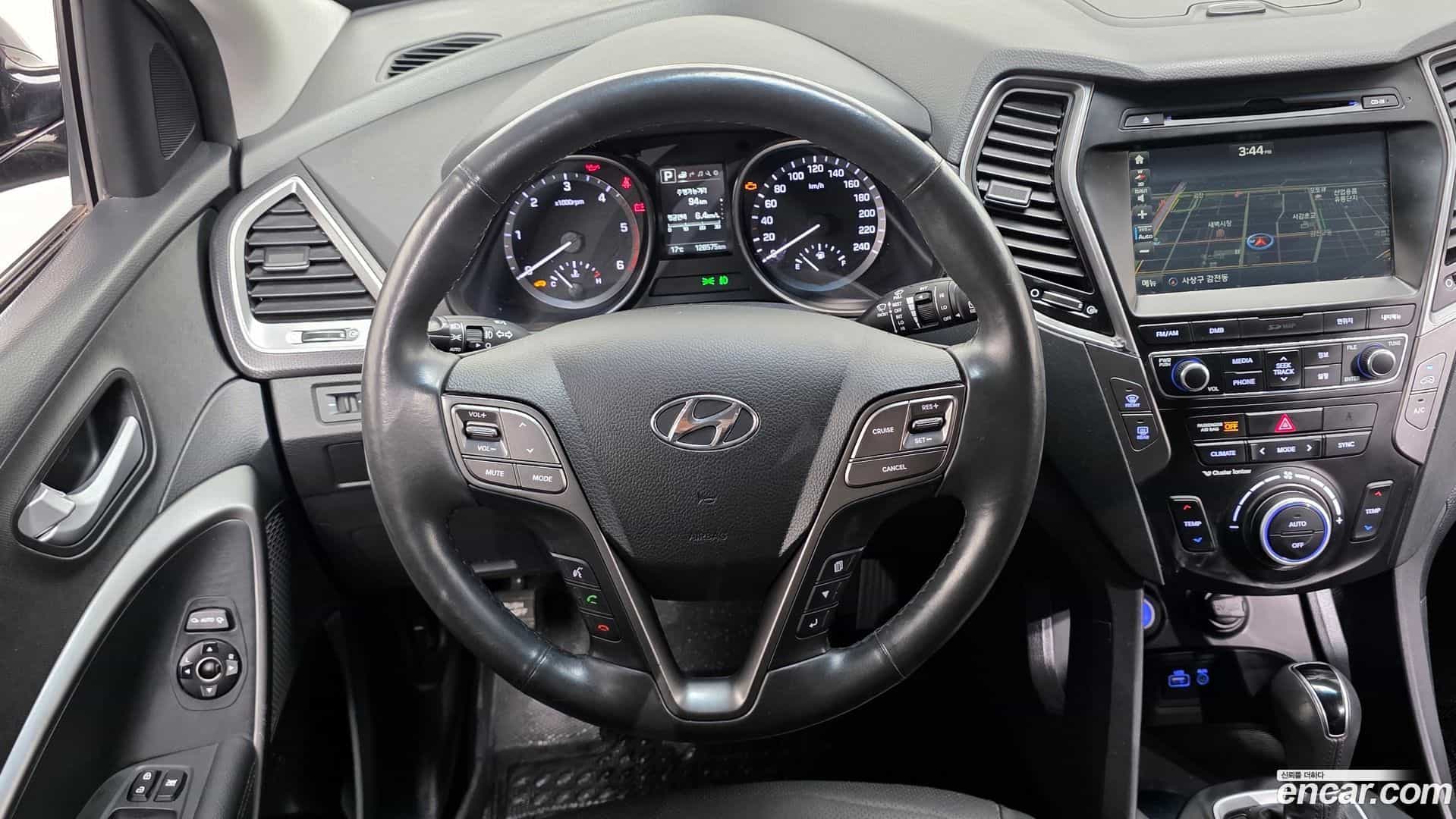 Santafe Hyundai 2016.8-OPTION-017