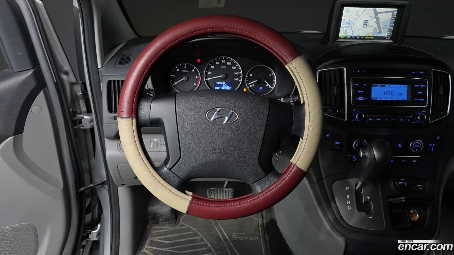 Starex Hyundai 2020.0-OPTION-017