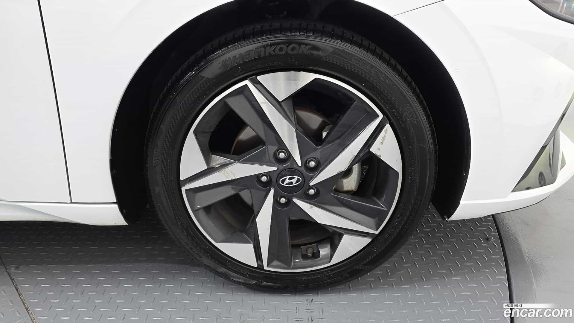 AVANTE Hyundai 2020.6-OUTER-005