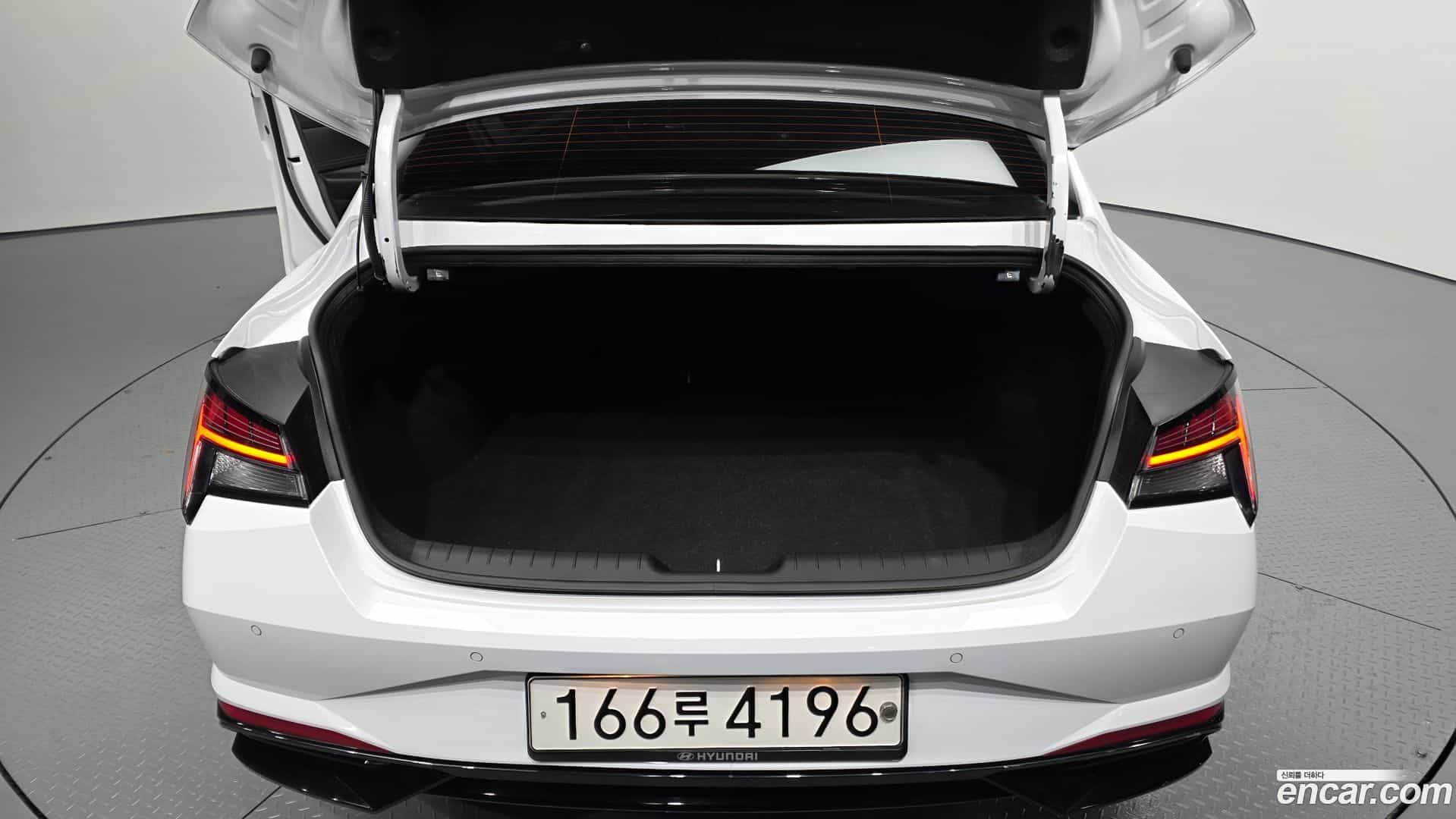 AVANTE Hyundai 2020.6-OPTION-024