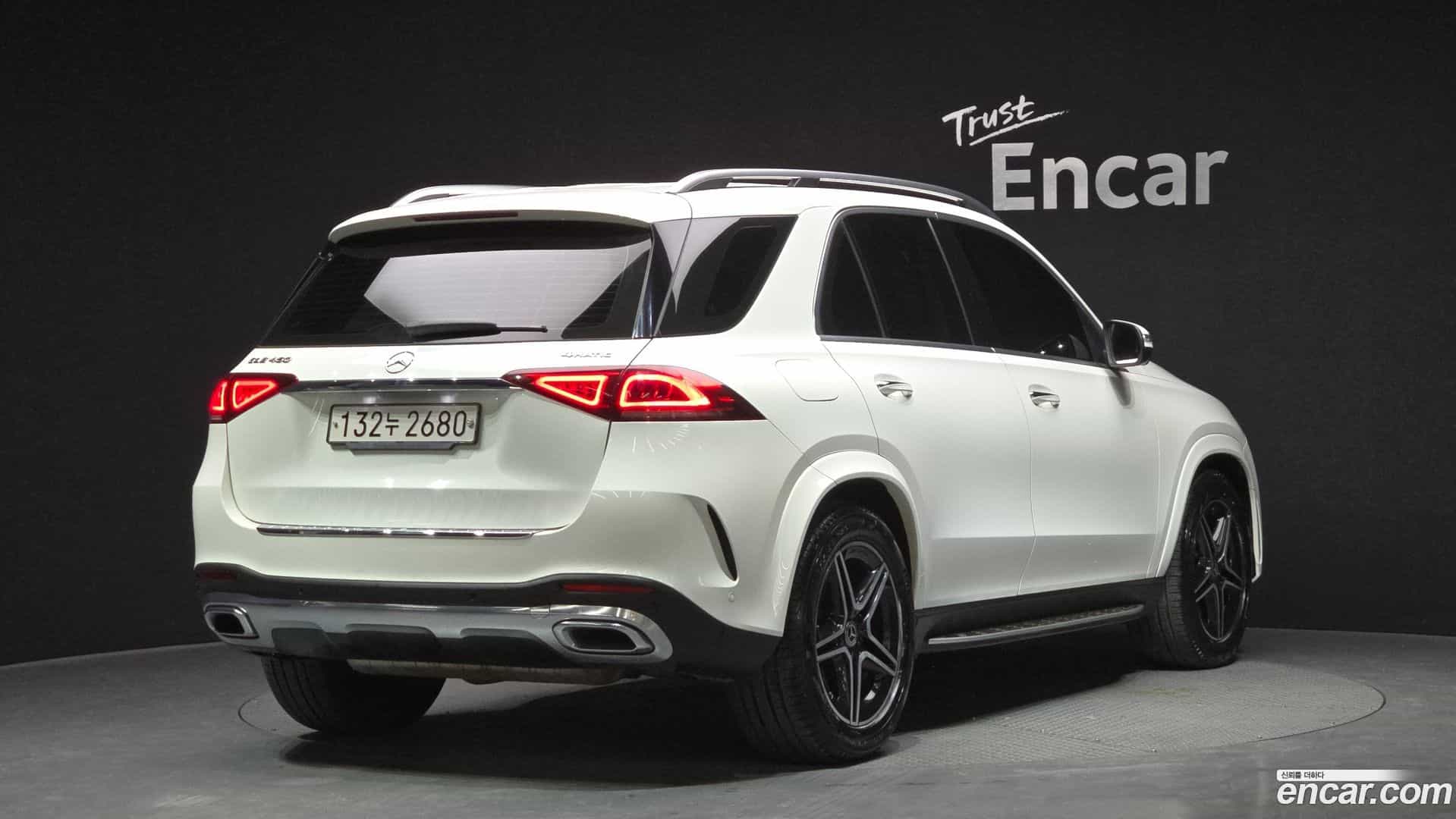 GLE-Class Mercedes-Benz 2019.11-OUTER-002