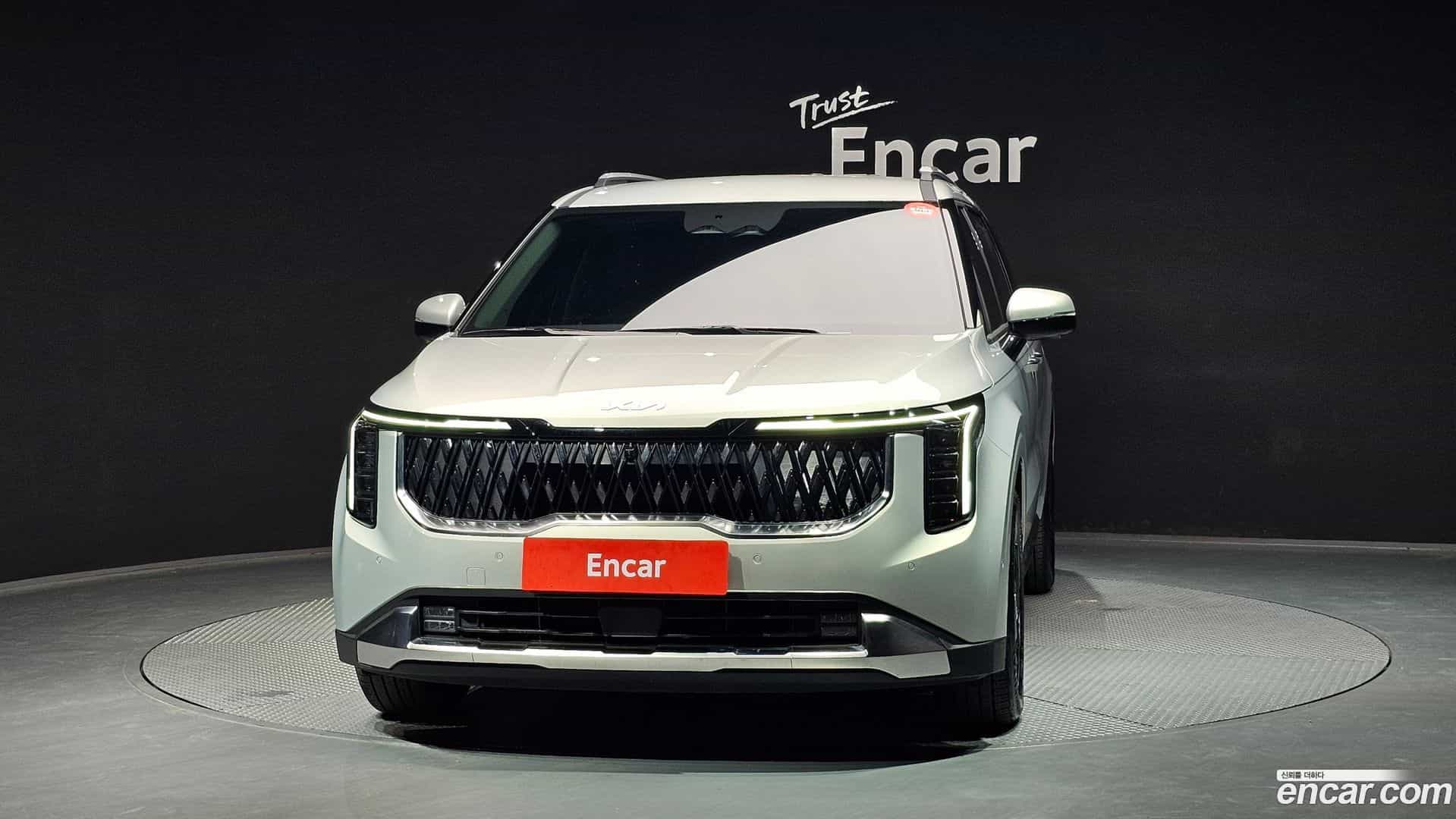 Canival Kia 2025.11-OUTER-003