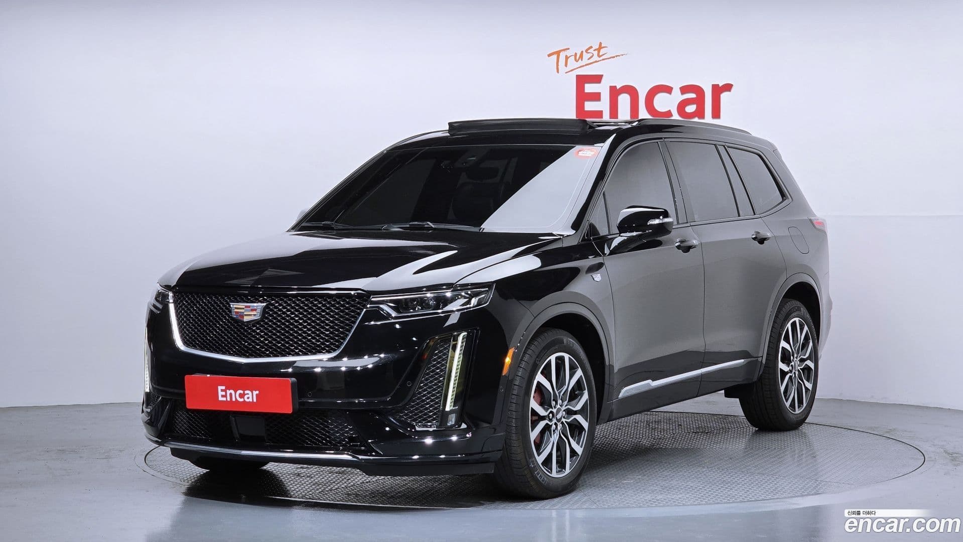 Main__Slider__Photo:XT6 Cadillac 2023.8-0