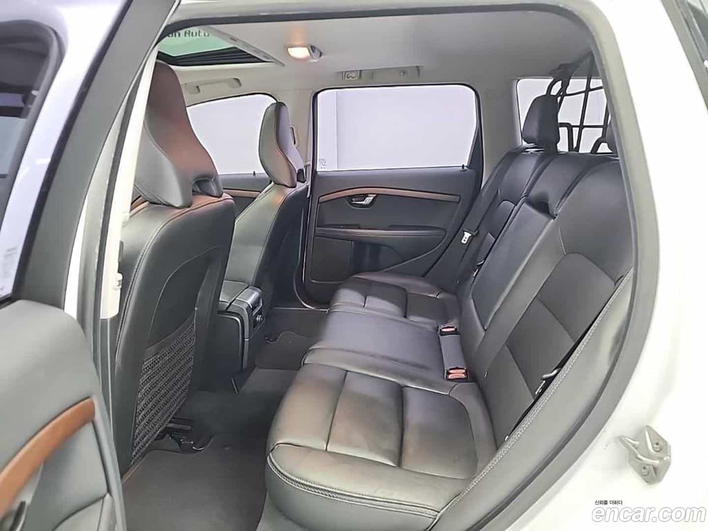 XC70 Volvo 2016.6-OPTION-016