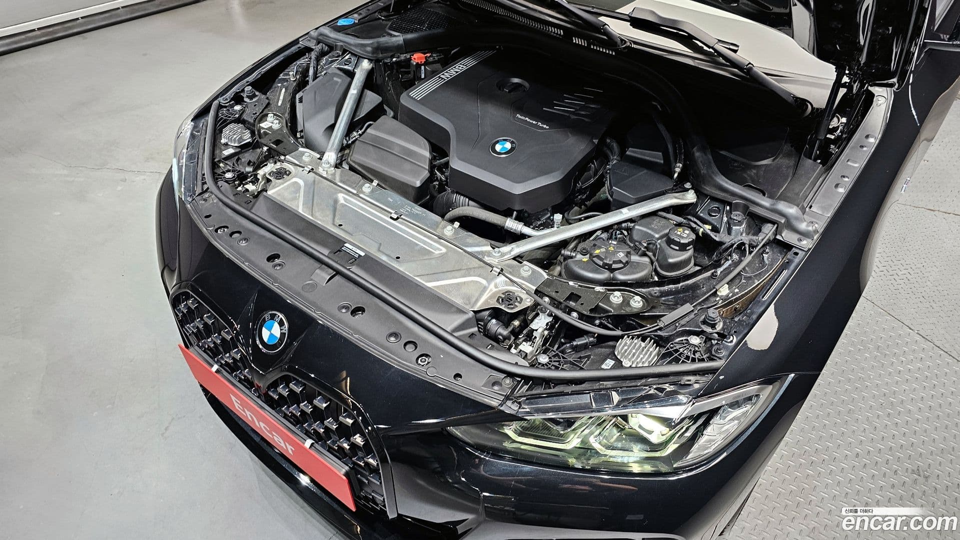 Main__Slider__Photo:4-Series BMW 2024.9-5