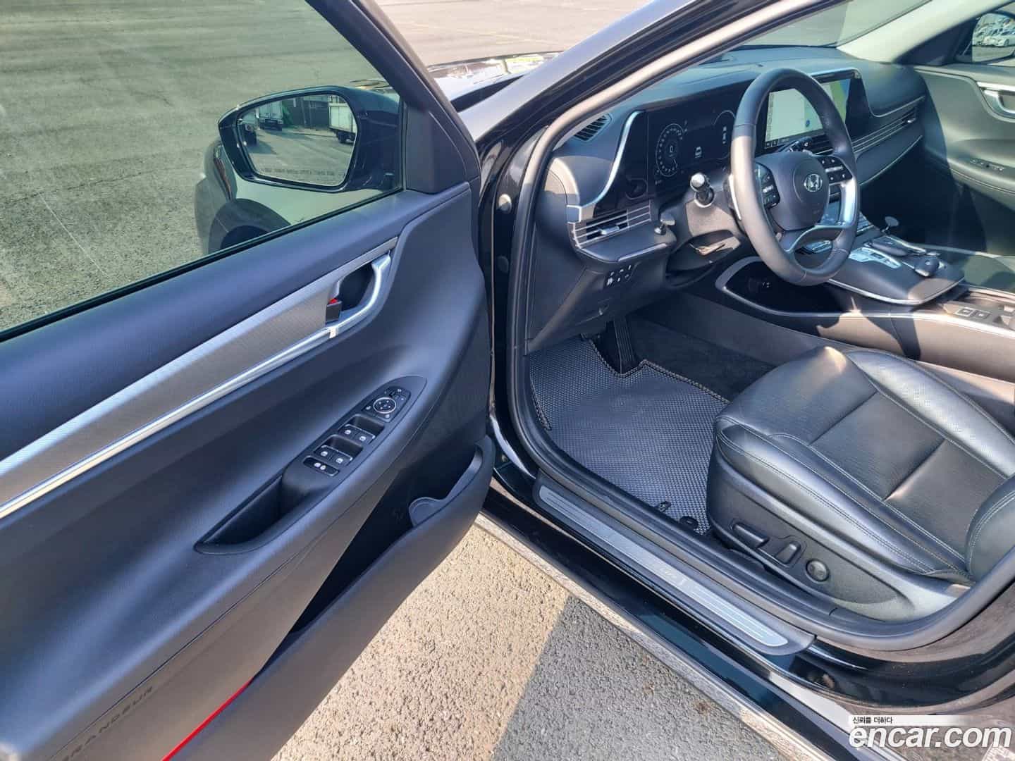 Grandeur Hyundai 2021.5-INNER-008
