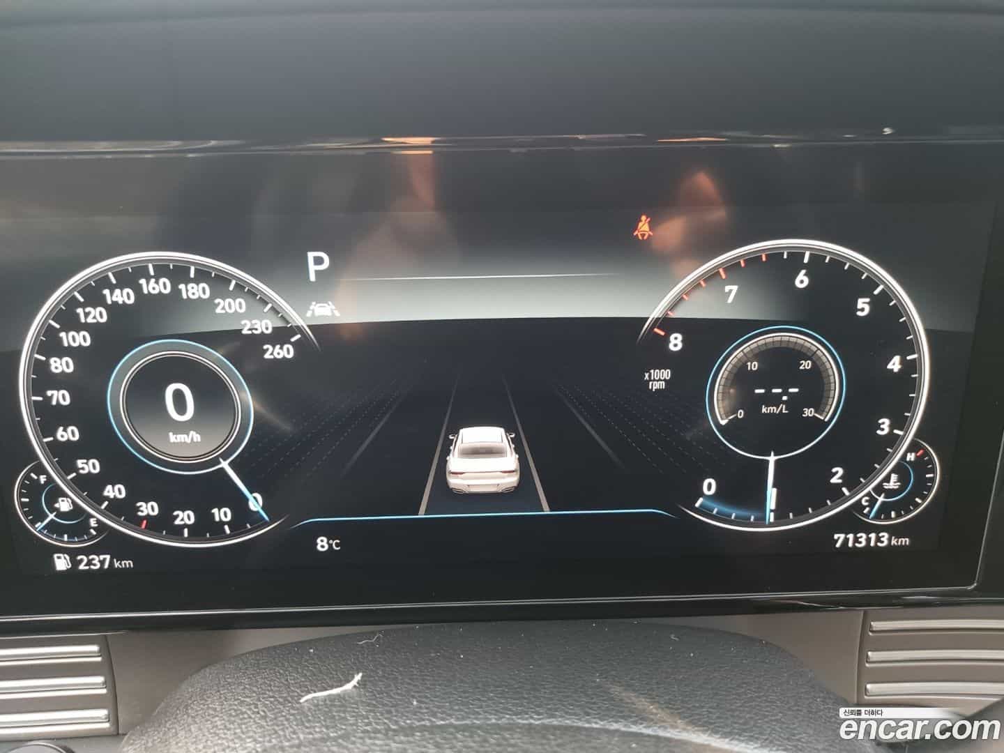 Grandeur Hyundai 2021.5-OPTION-015