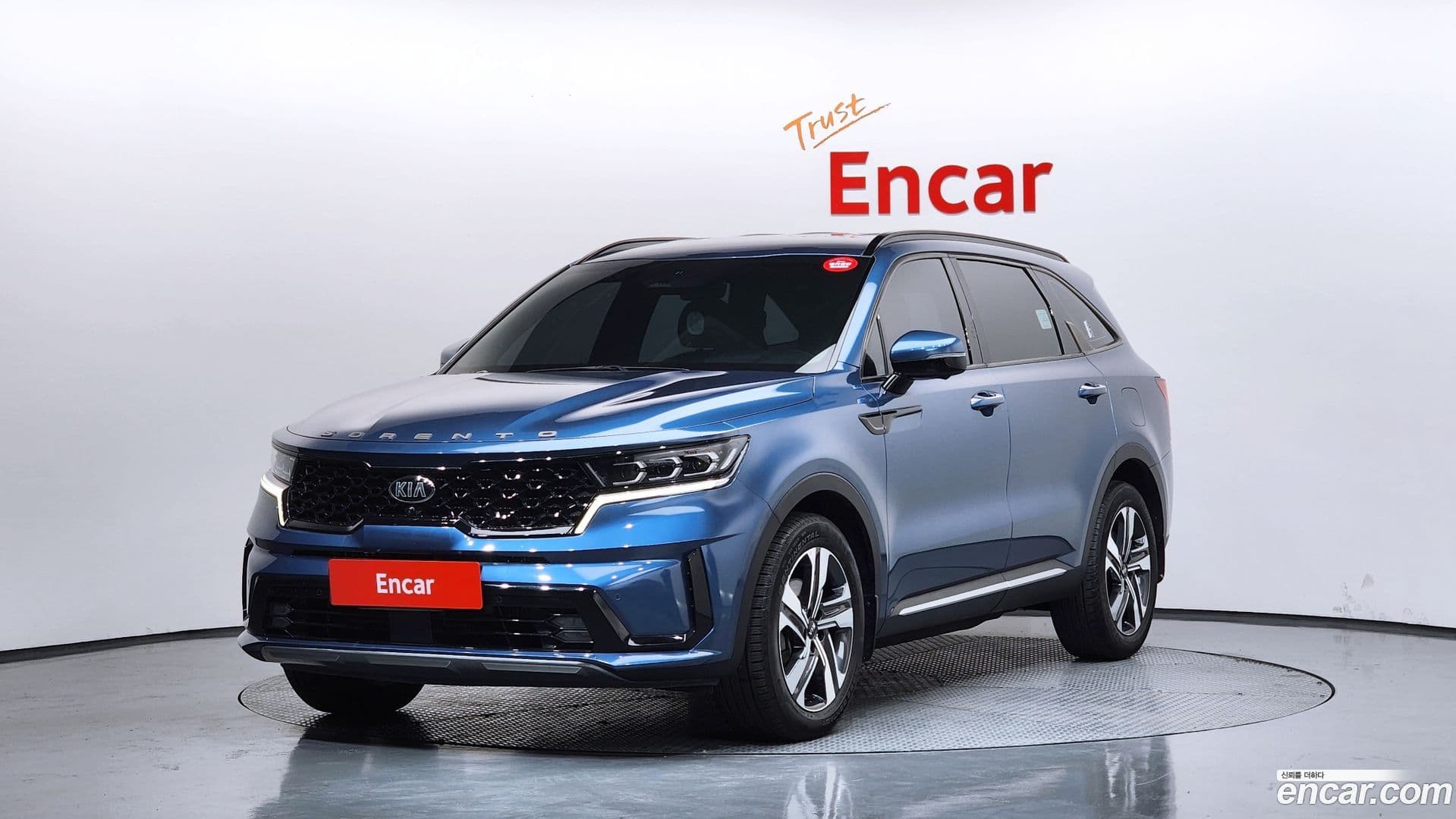 Main__Slider__Photo:Sorento Kia 2021.1-0