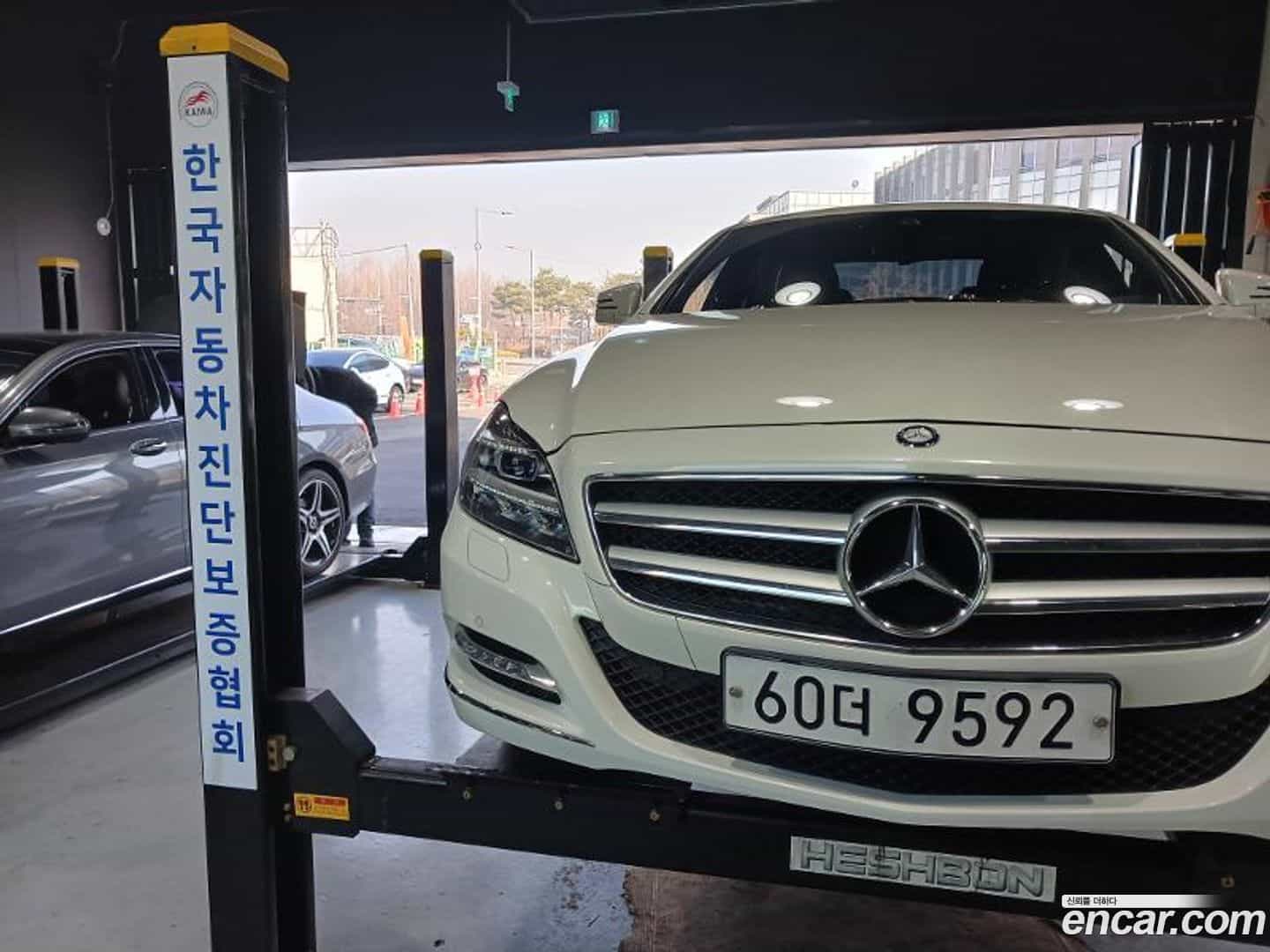 CLS-Class Mercedes-Benz 2012.5-OUTER-003