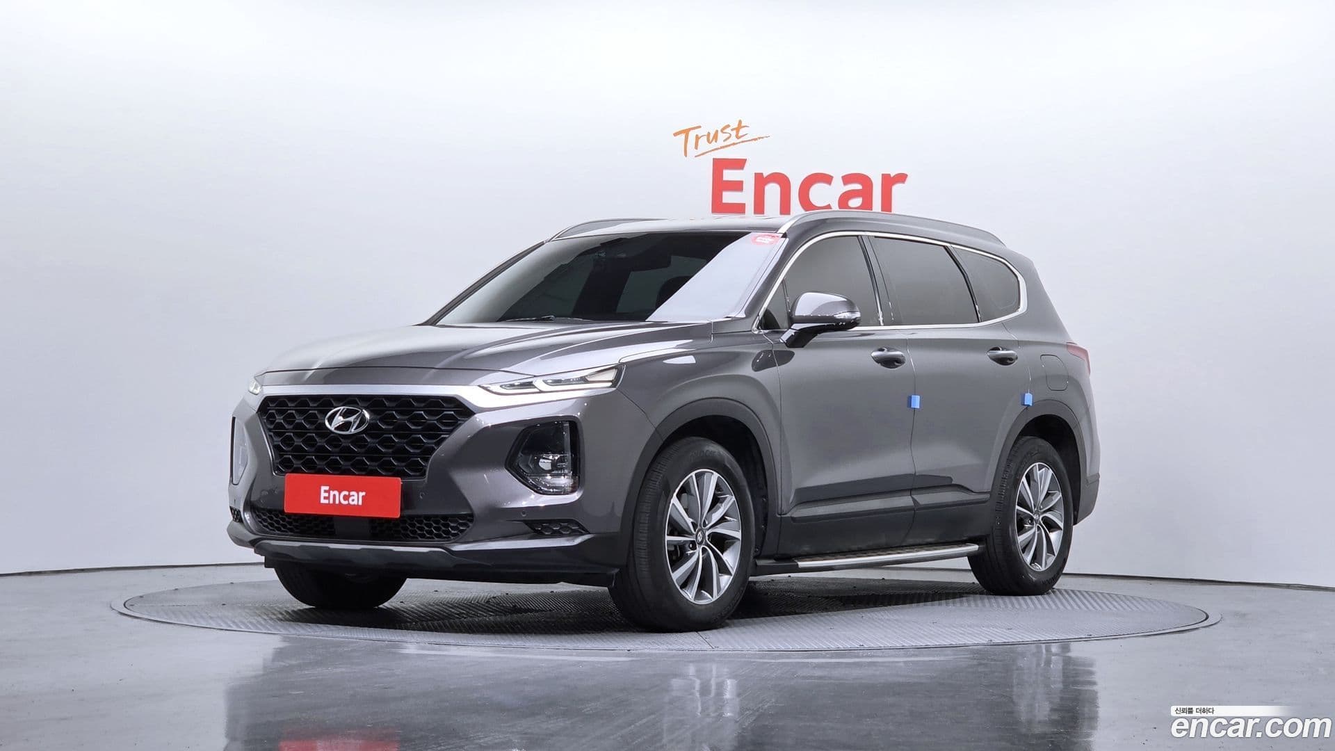 Main__Slider__Photo:Santafe Hyundai 2018.6-0