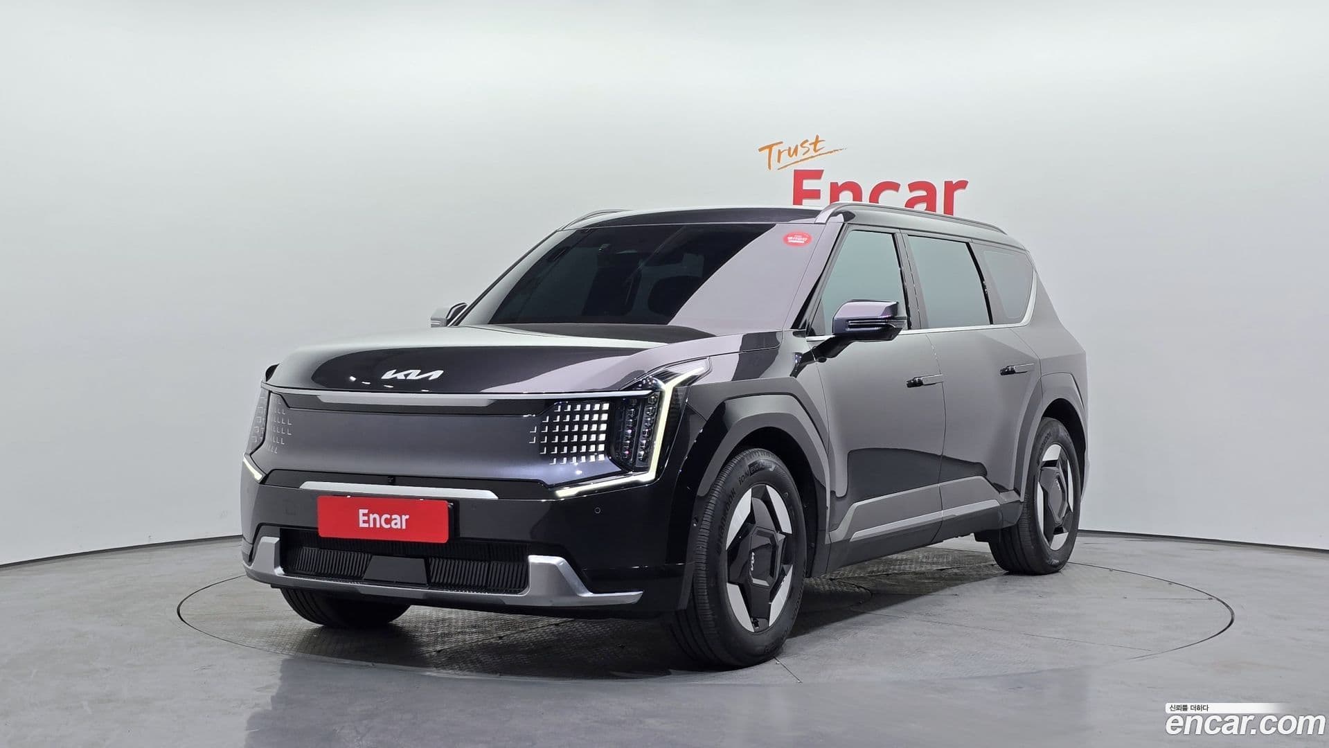 Main__Slider__Photo:EV9 Kia 2023.10-0