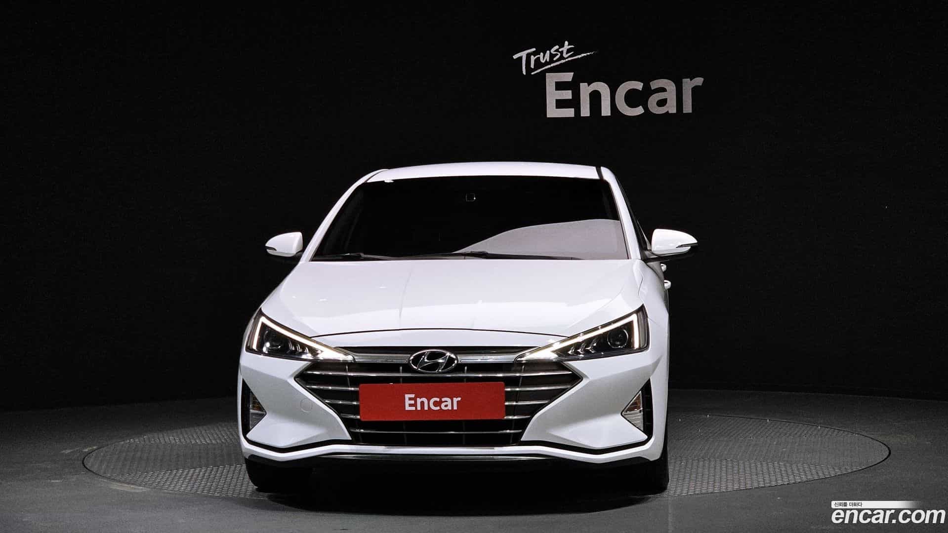 AVANTE Hyundai 2020.0-OUTER-003