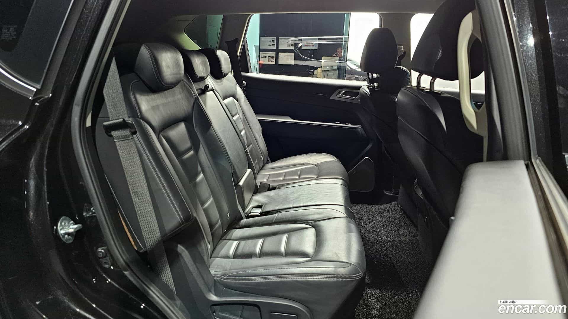 Rexton KG Mobility 2017.5-OPTION-016