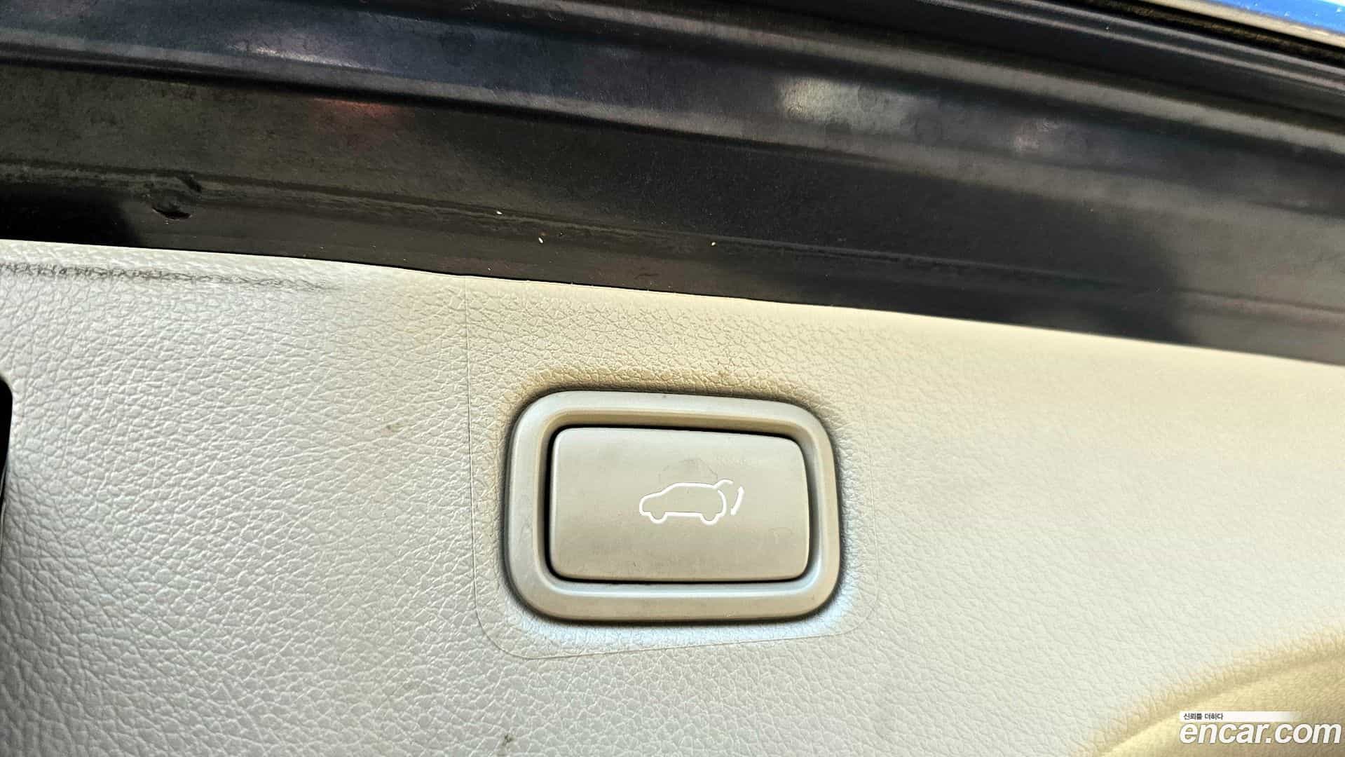 Canival Kia 2017.8-OPTION-021