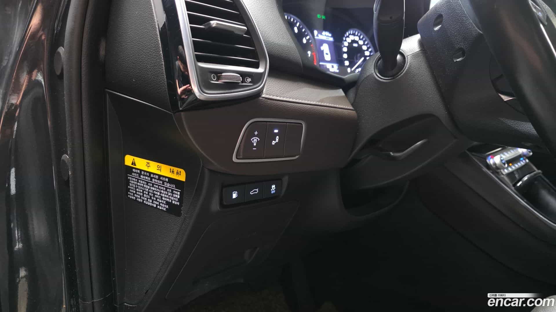 Grandeur Hyundai 2017.5-OPTION-019