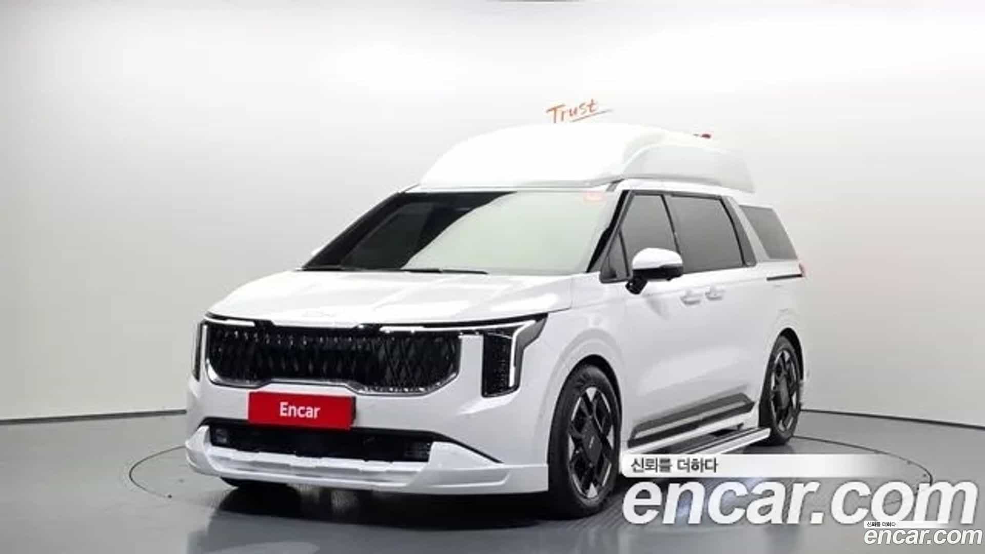 Canival Kia 2024.10-OUTER-001