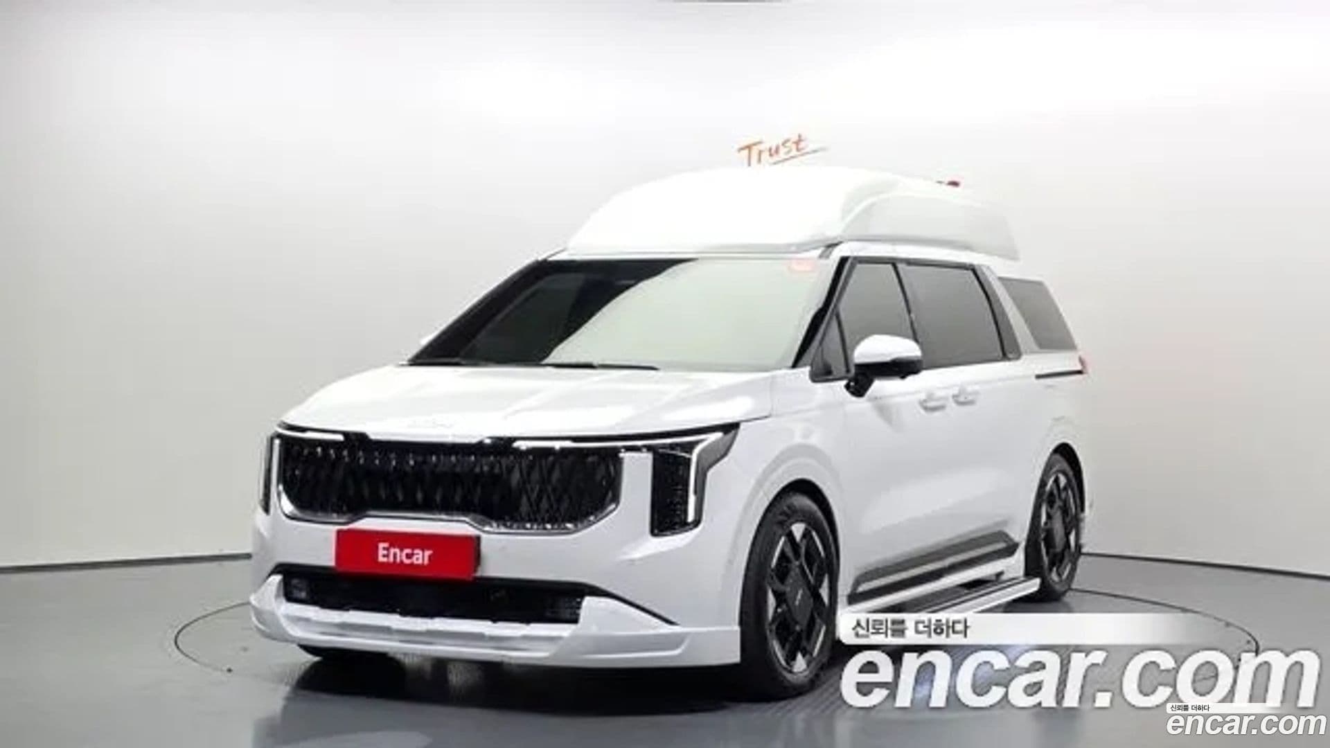 Main__Slider__Photo:Canival Kia 2024.10-0