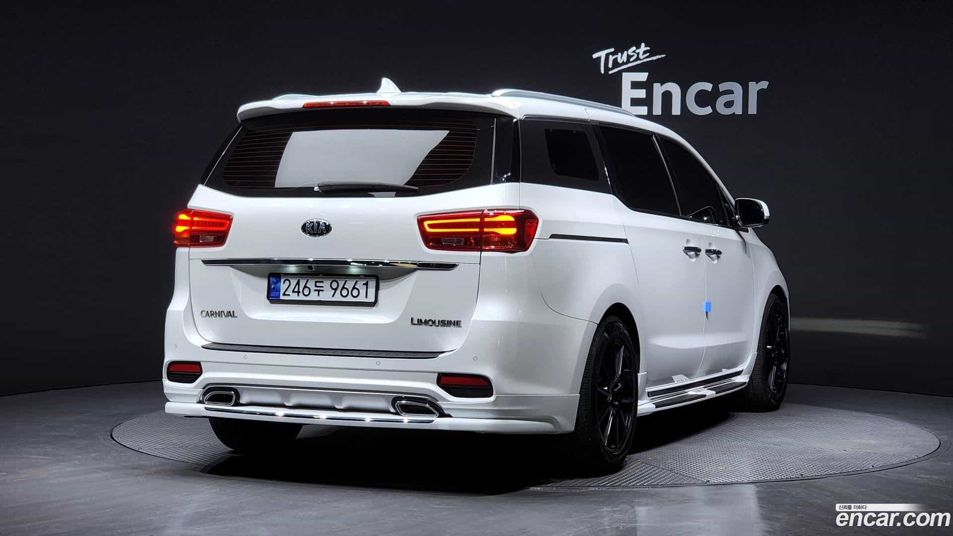 Canival Kia 2019.11-OUTER-002