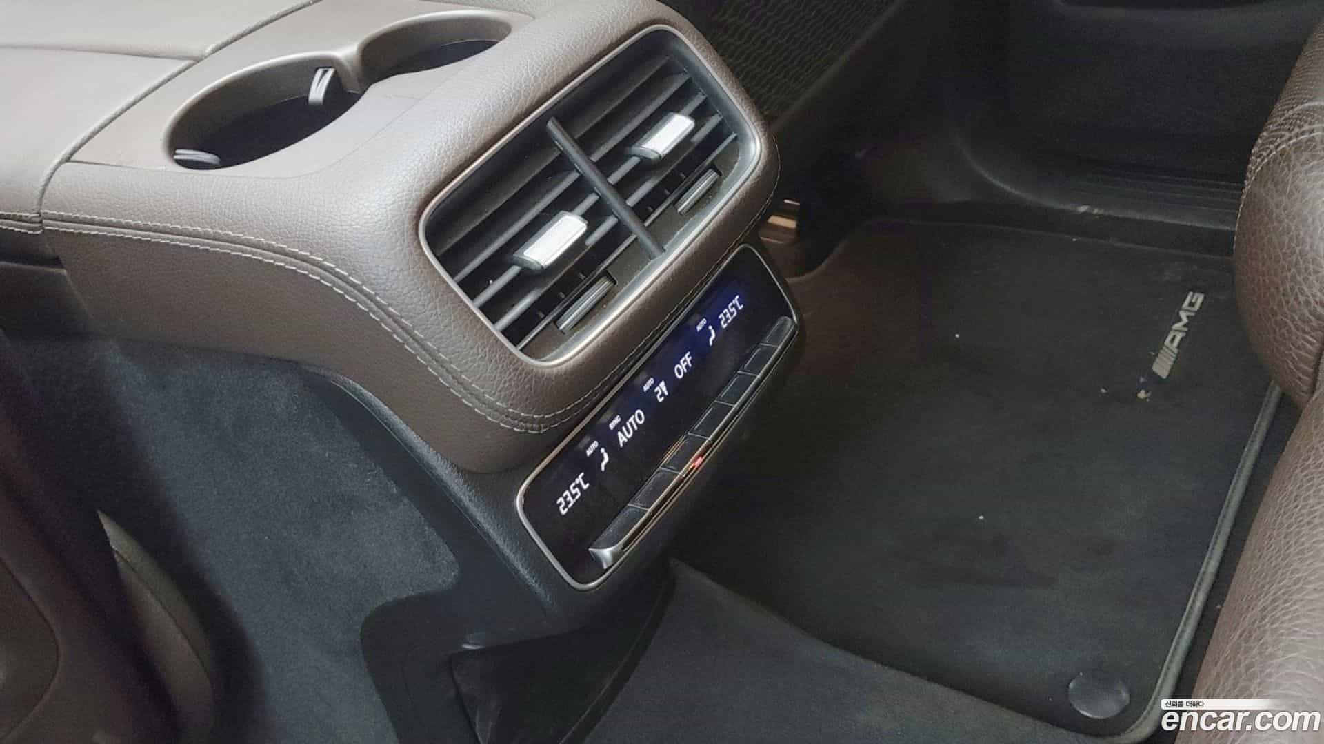GLS-Class Mercedes-Benz 2022.5-OPTION-021