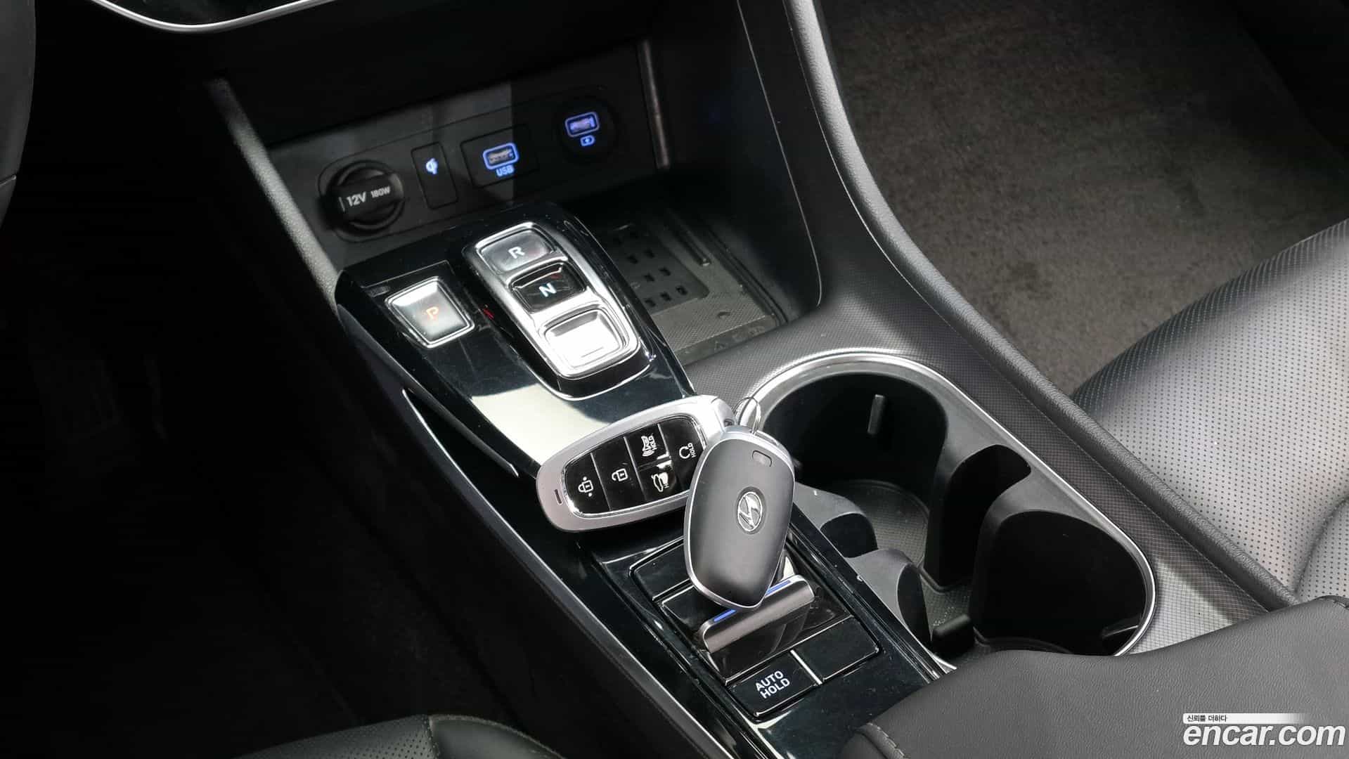 Sonata Hyundai 2021.2-INNER-009