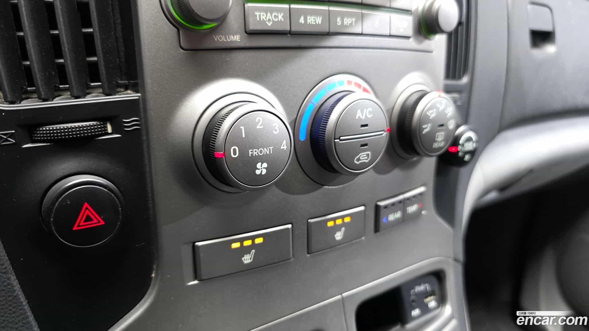 Starex Hyundai 2013.8-OPTION-020