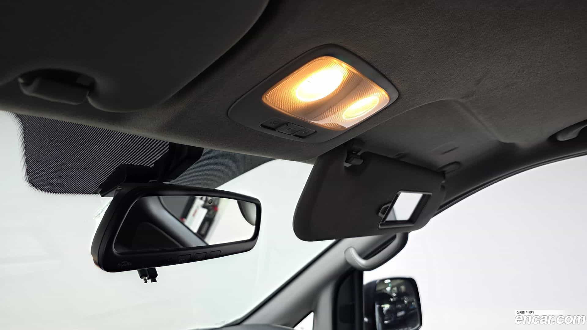 Starex Hyundai 2013.8-OPTION-022