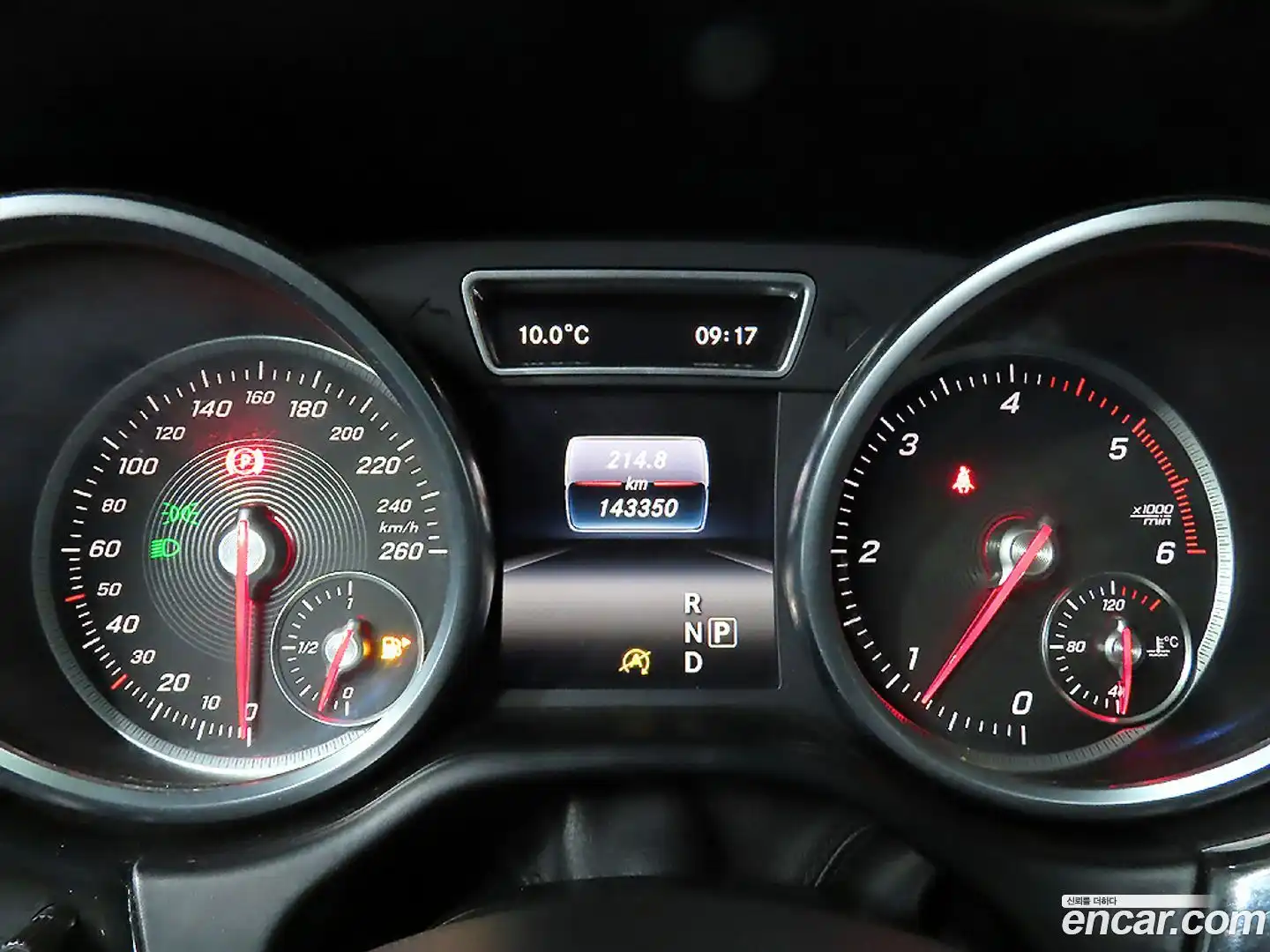 GLE-Class Mercedes-Benz 2016.3-OUTER-005