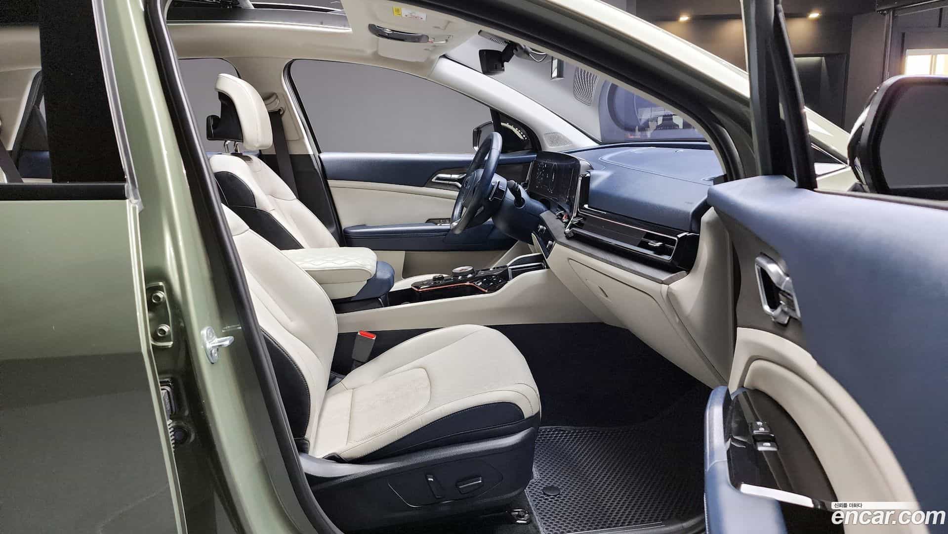 Sportage Kia 2022.2-INNER-010