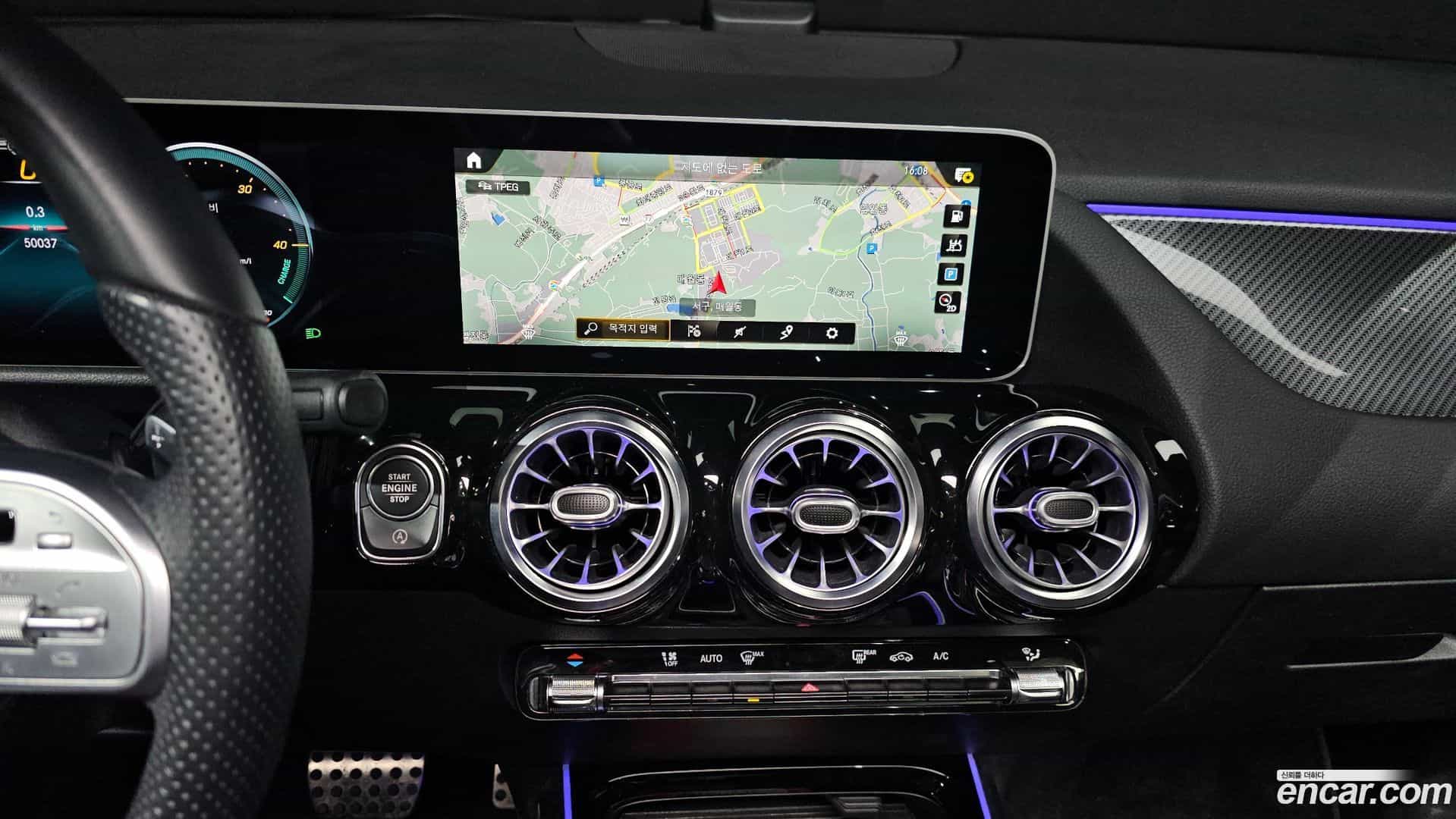 GLA-Class Mercedes-Benz 2020.9-OPTION-019