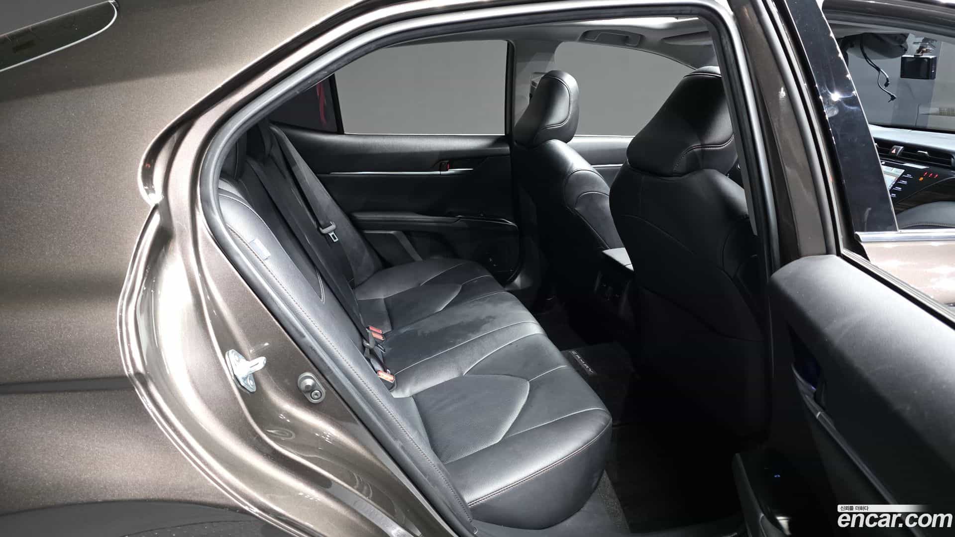 Camry Toyota 2019.3-OPTION-016