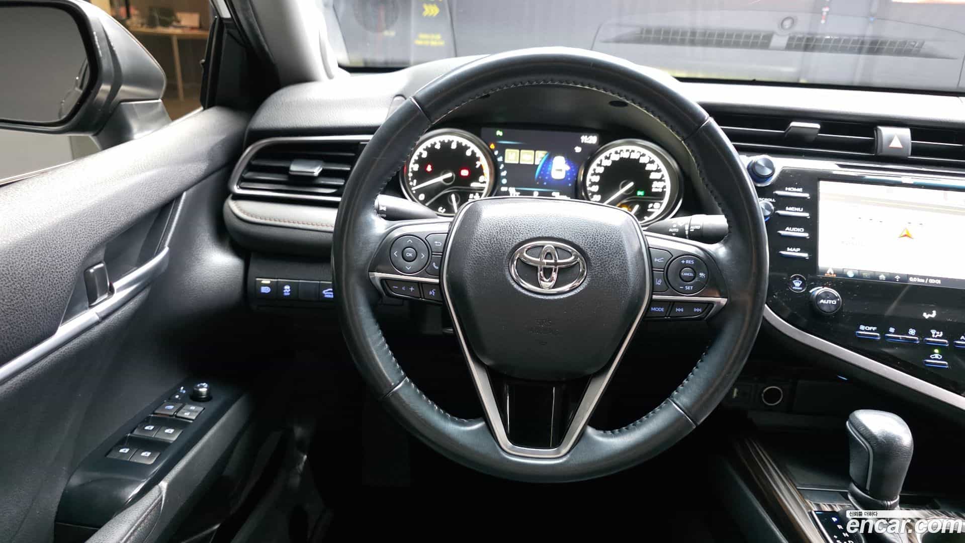 Camry Toyota 2019.3-OPTION-017