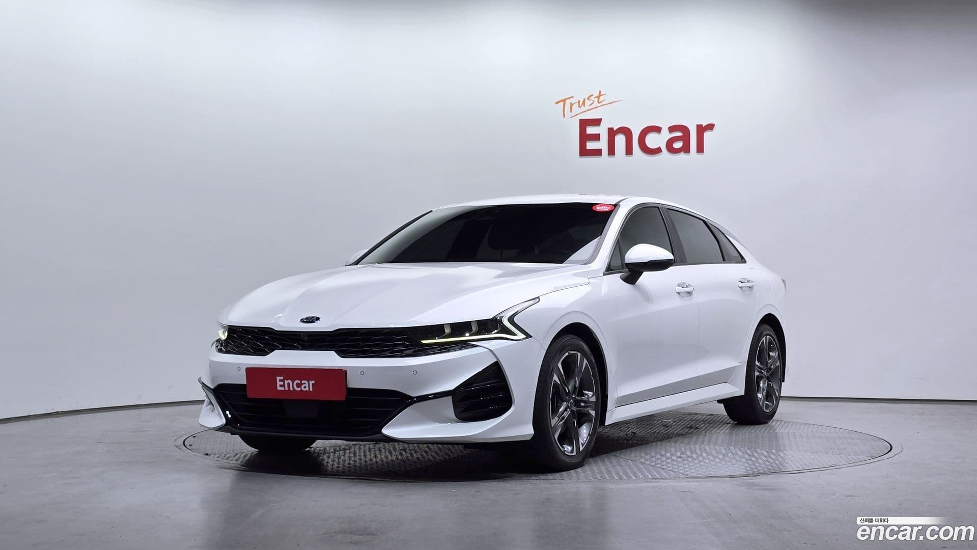 Main__Slider__Photo:K5 Kia 2021.1-0